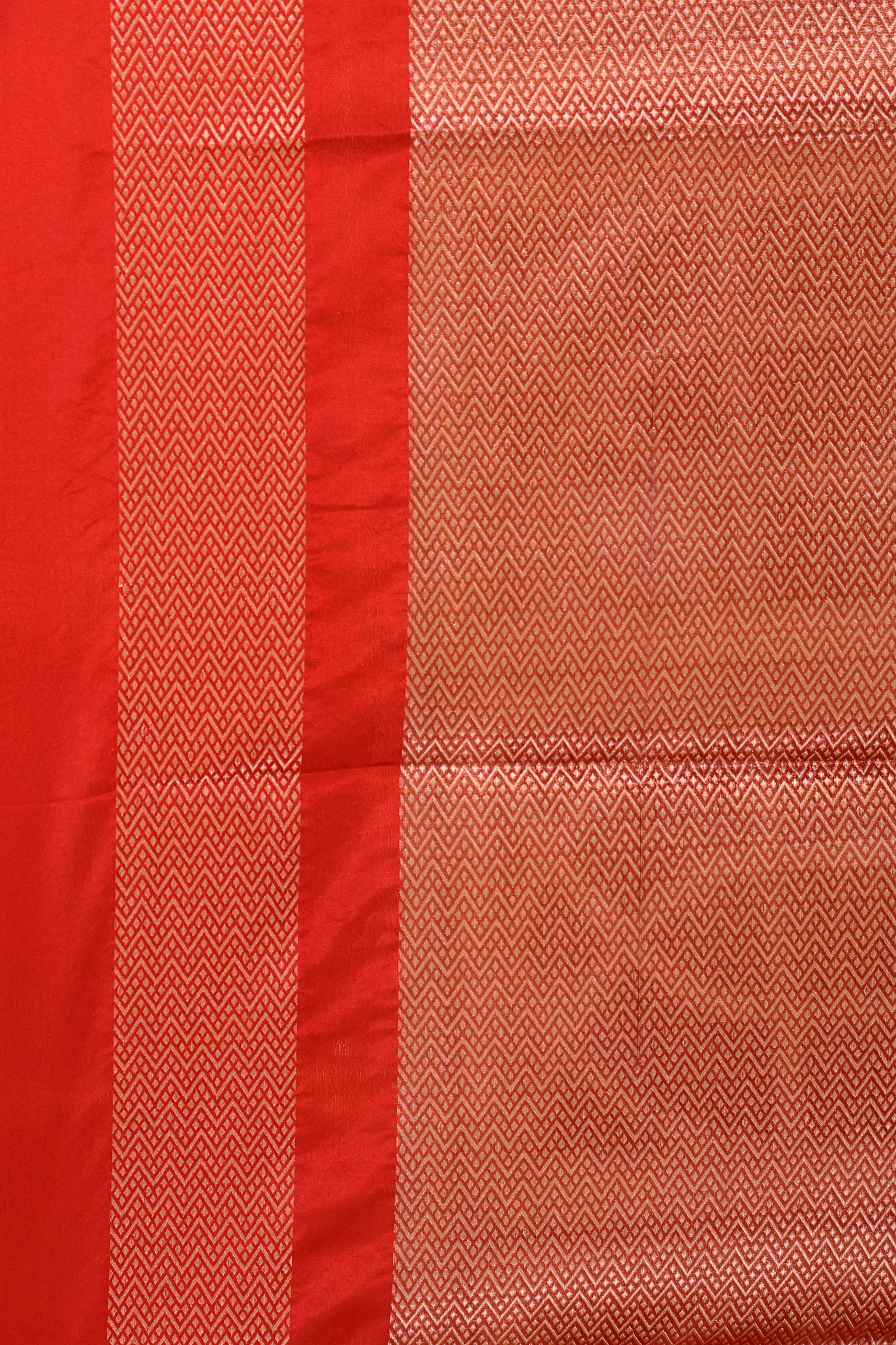 Semi Kora Banarasi