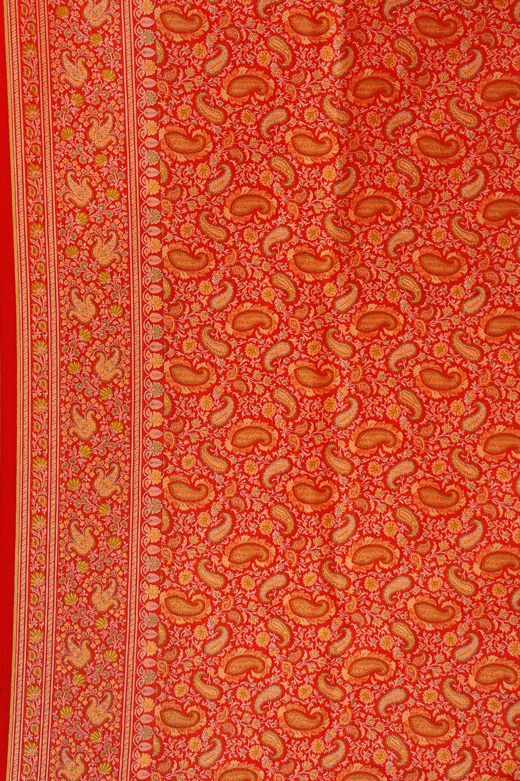 Tanchoi Banarasi