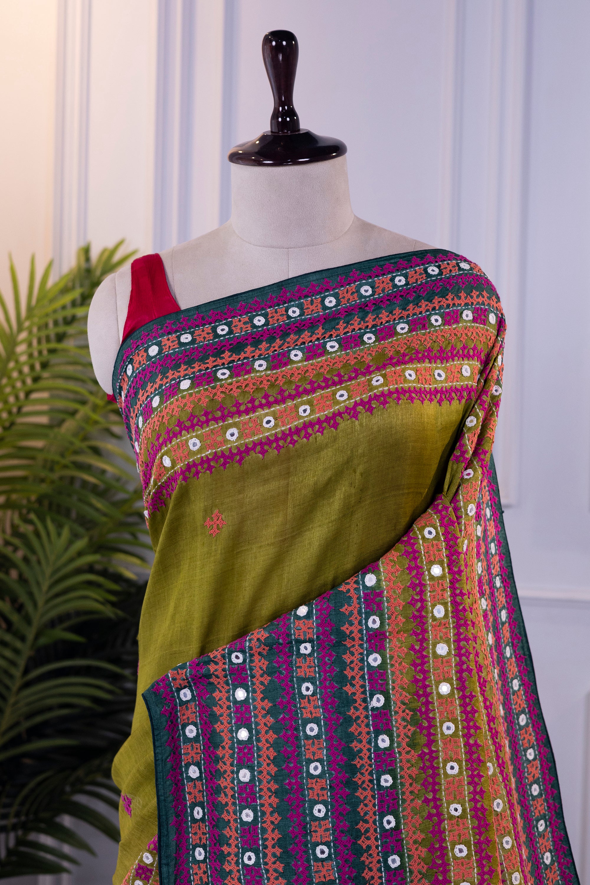 Tussar Hand Gujarati