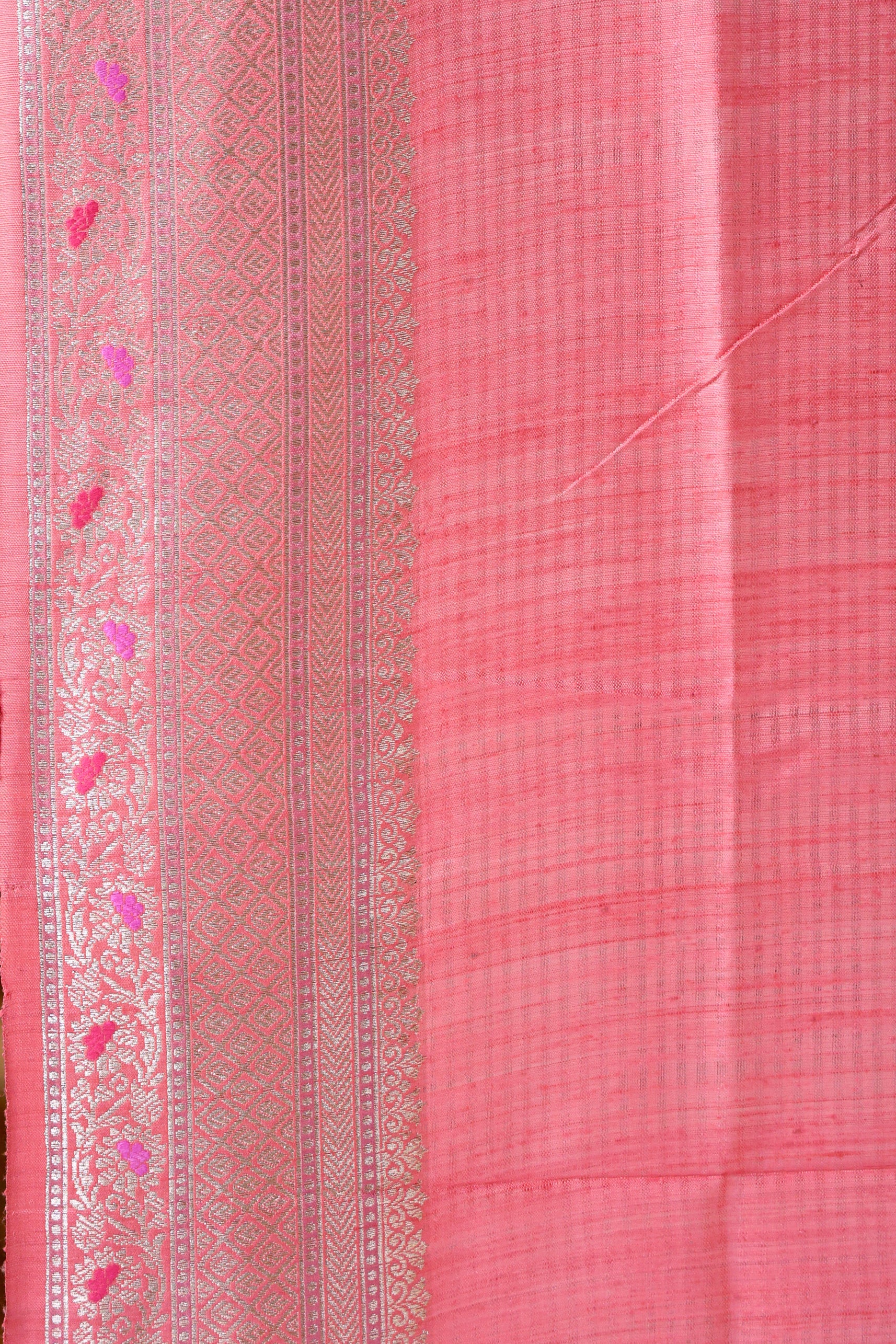 Jaal Dopion Banarasi