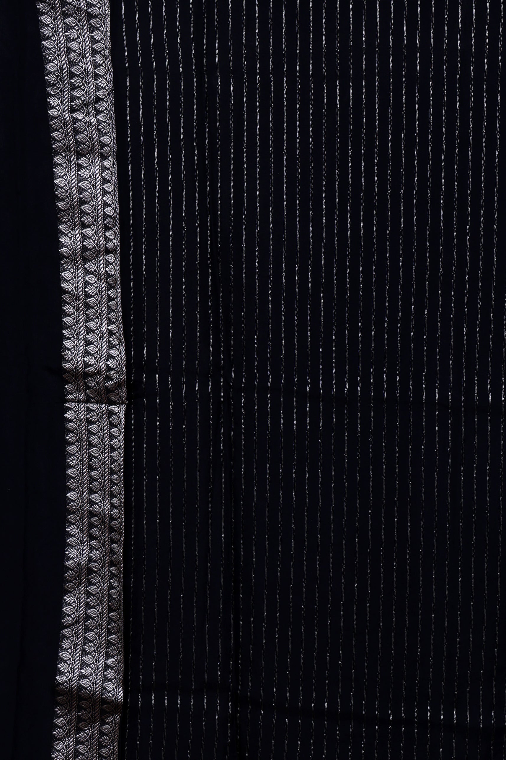 Semi Kora Satin Border