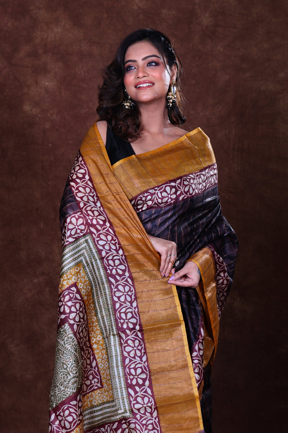 Tussar Zari Par Block Print