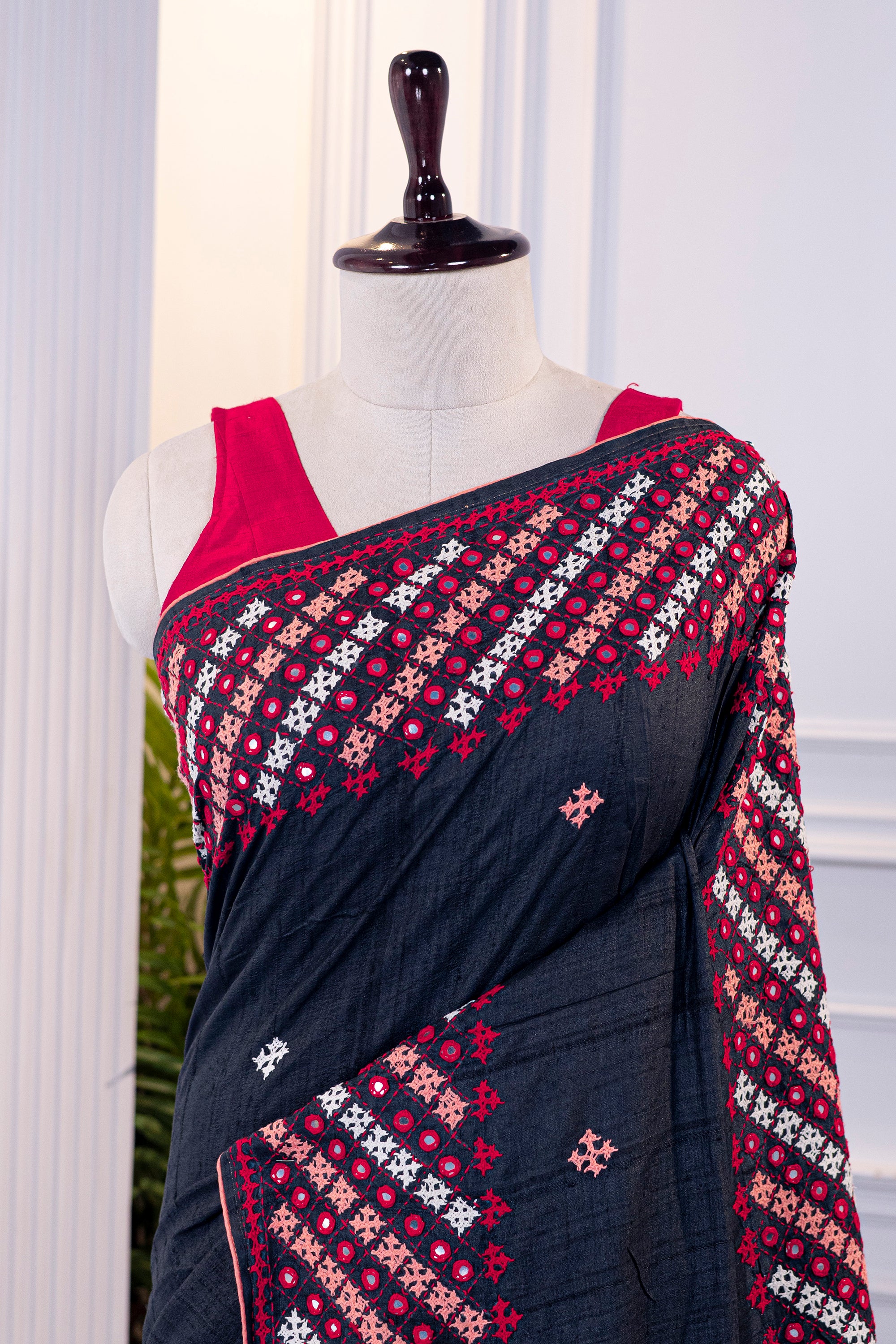 Tussar Hand Gujarati