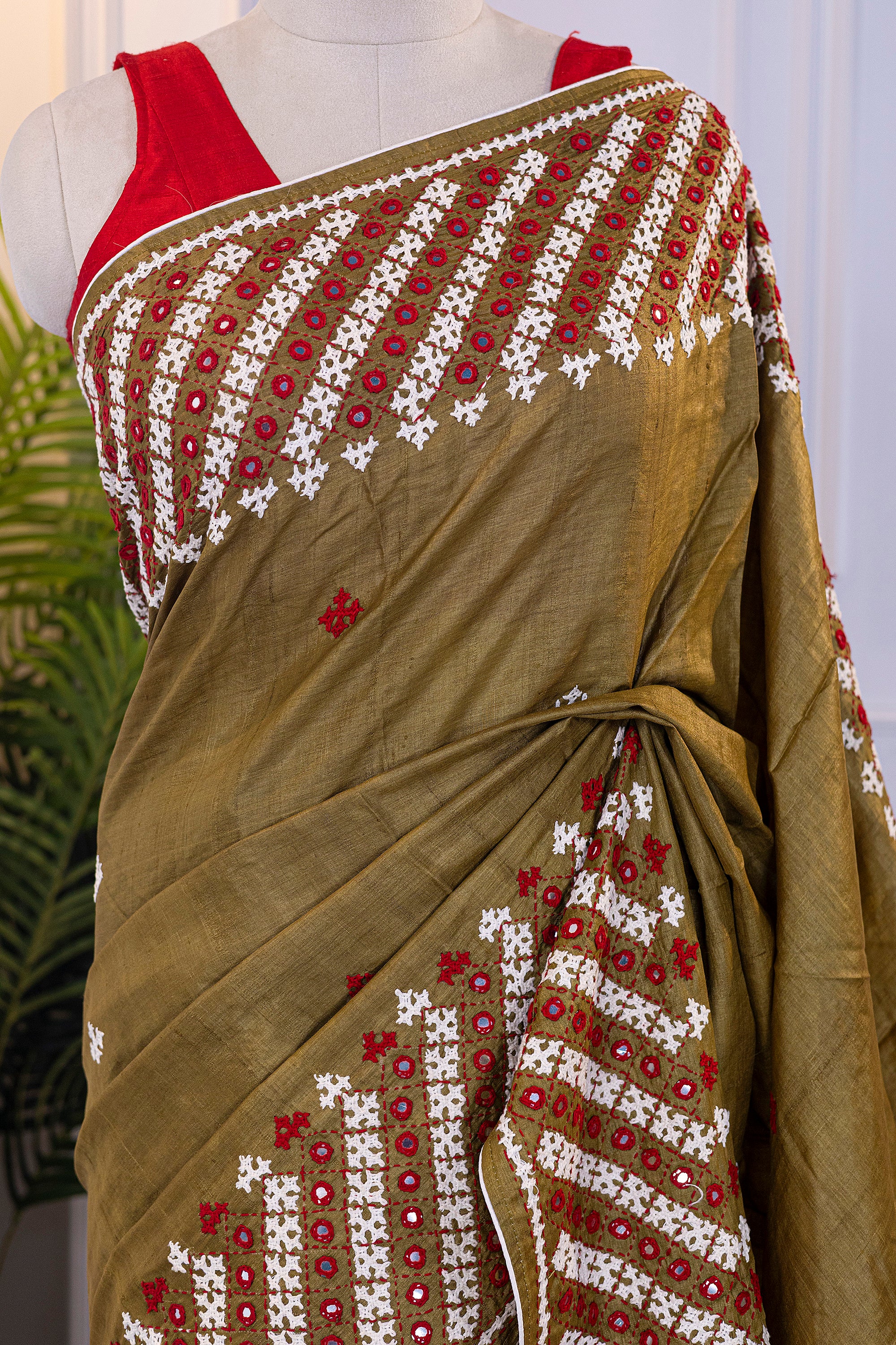 Tussar Hand Gujarati