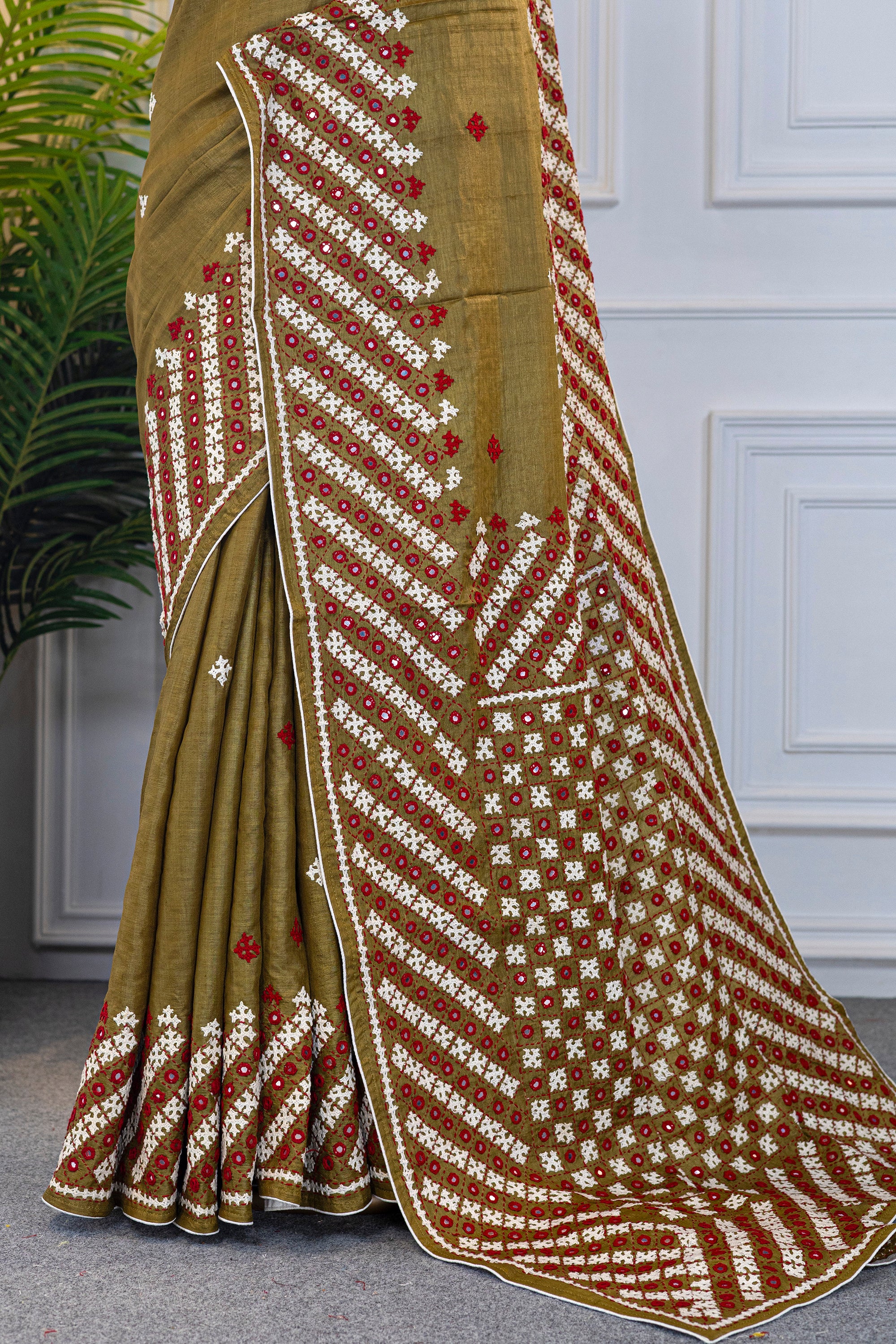 Tussar Hand Gujarati