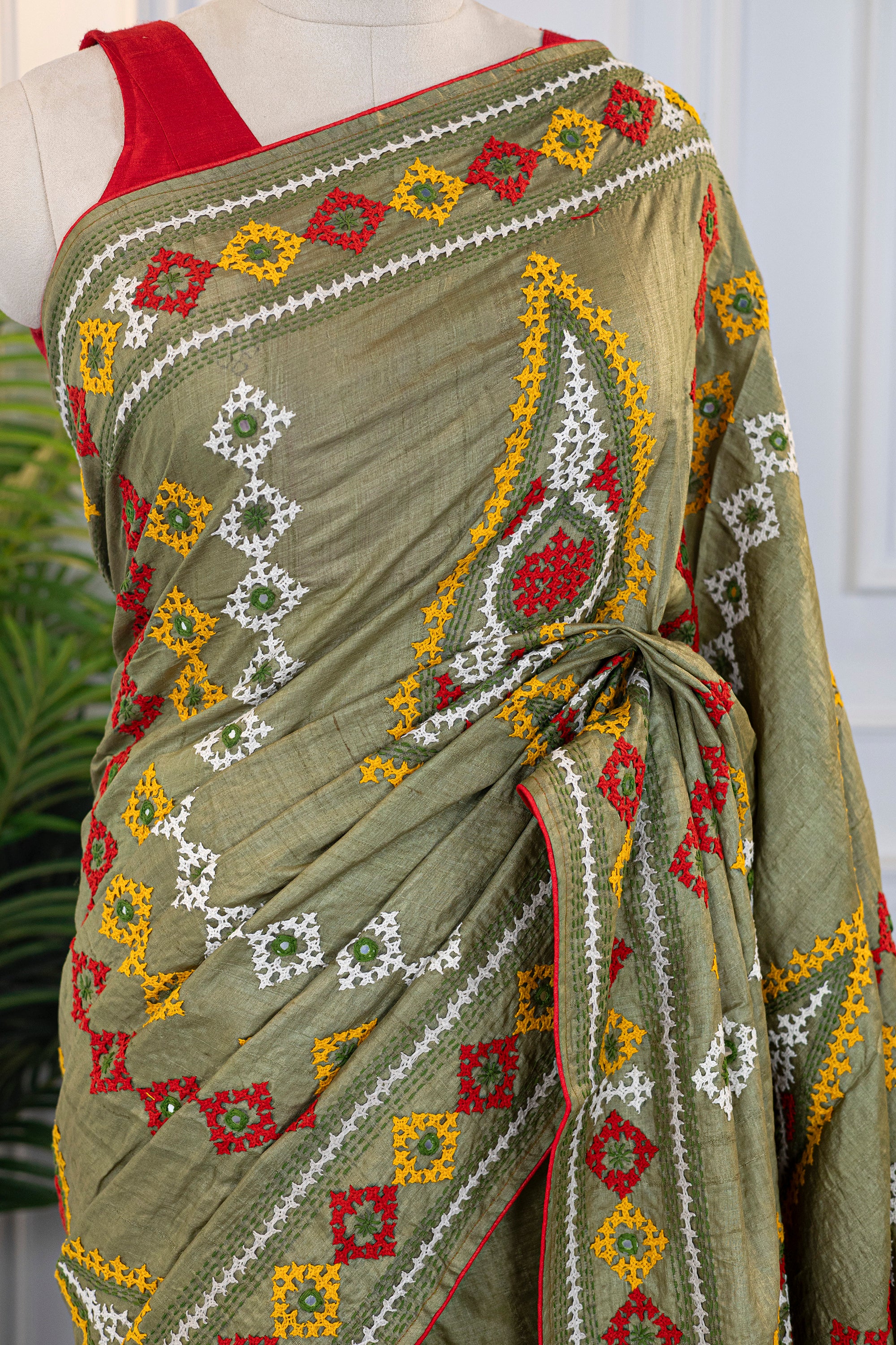 Tussar Hand Gujarati