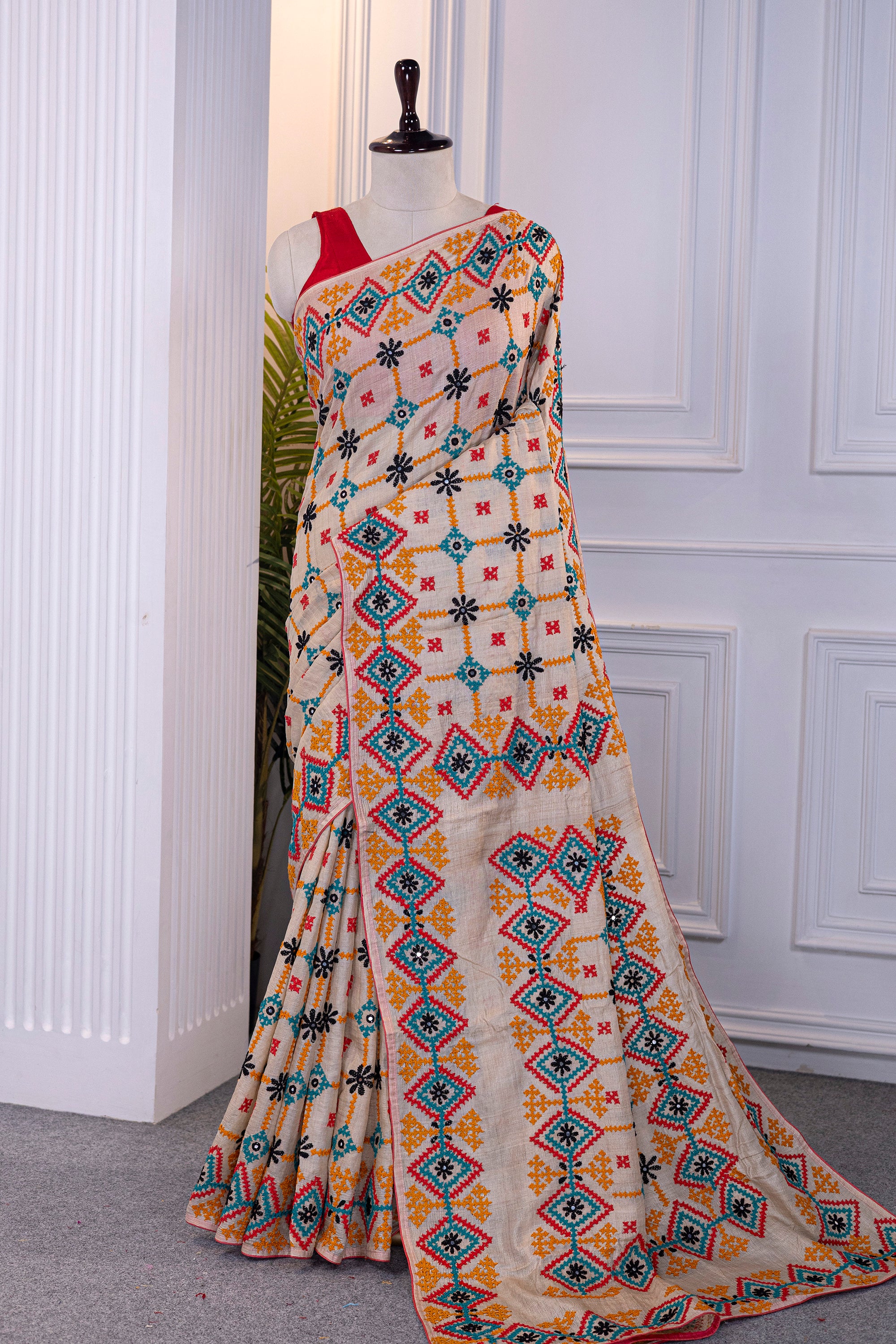 Tussar Hand Gujarati