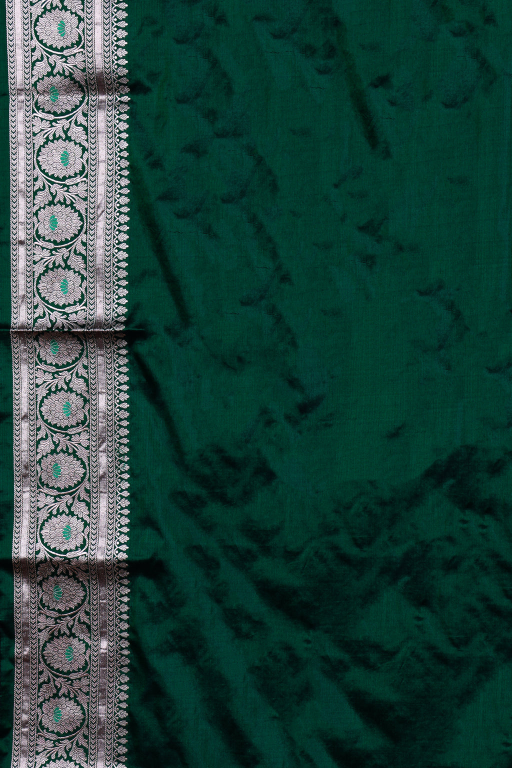 Jaal Katan Banarasi