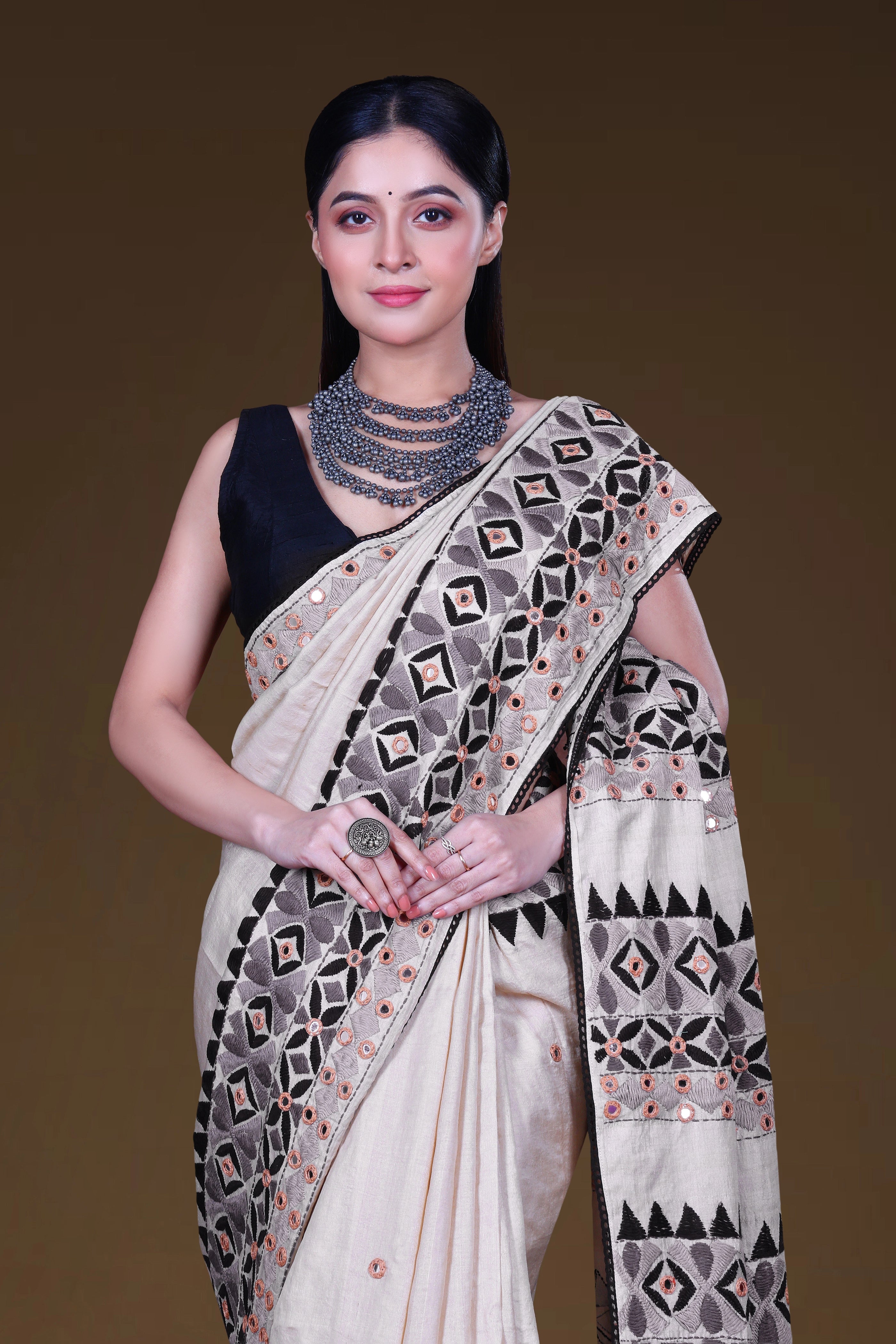Tussar Kathiyawadi