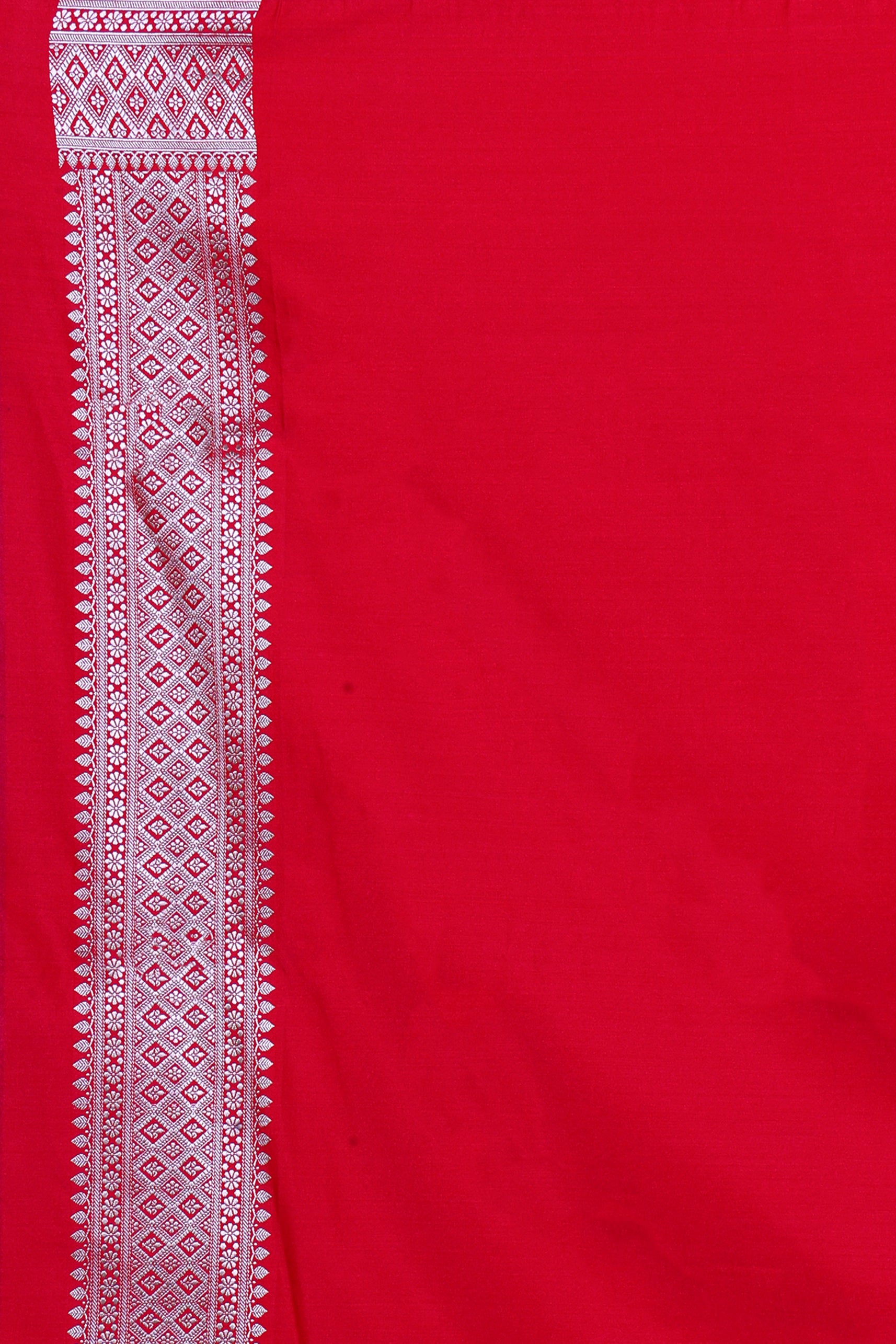 Semi Shikargah Katan Banarasi