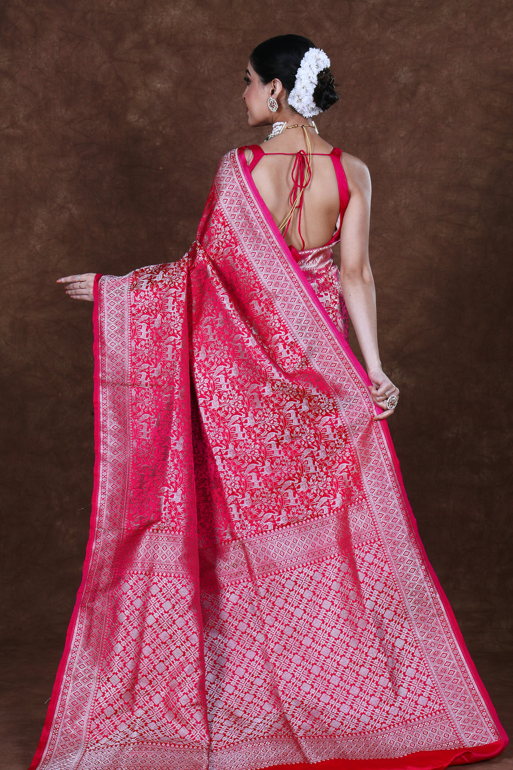 Semi Shikargah Katan Banarasi