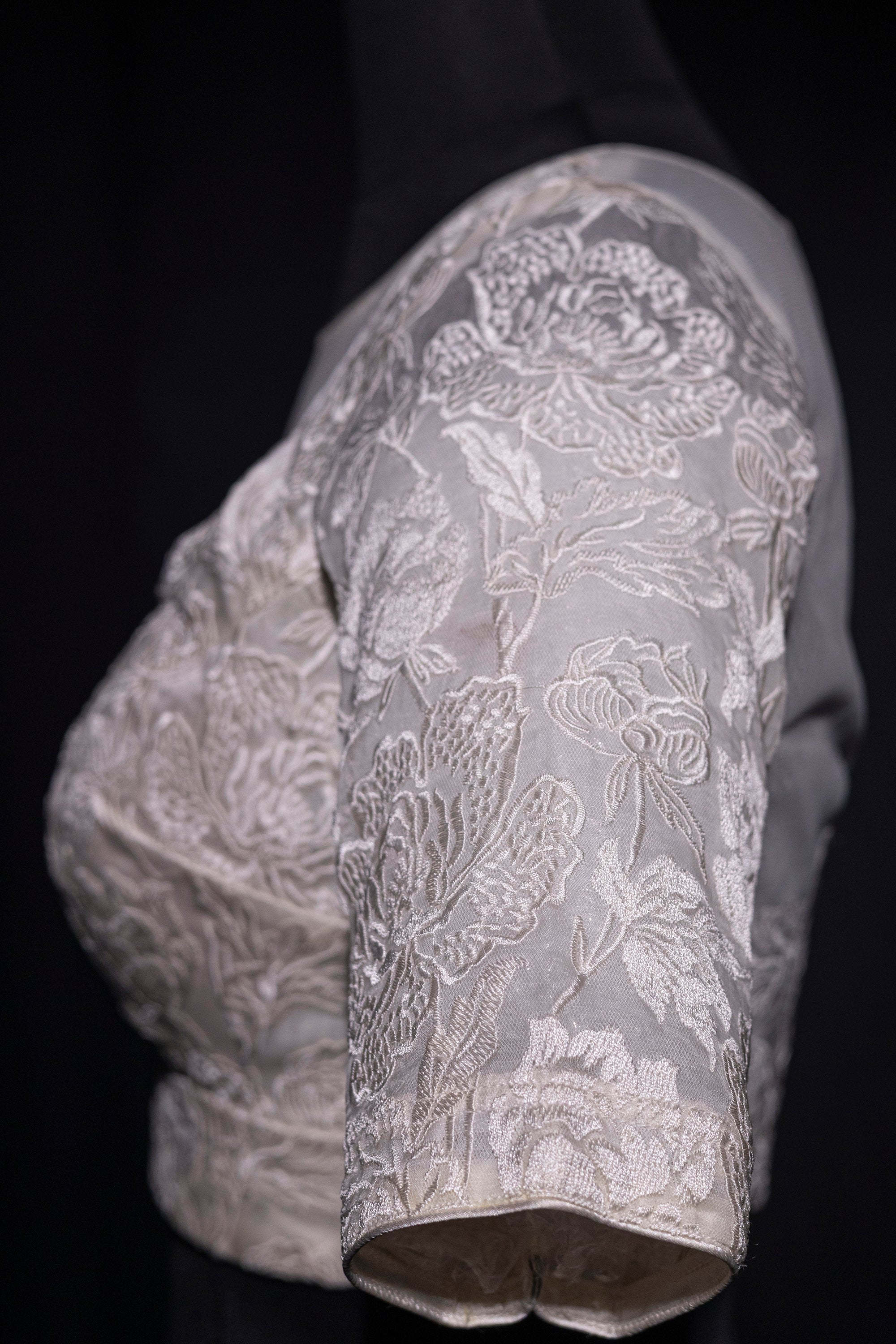 Net Embroidery Blouse