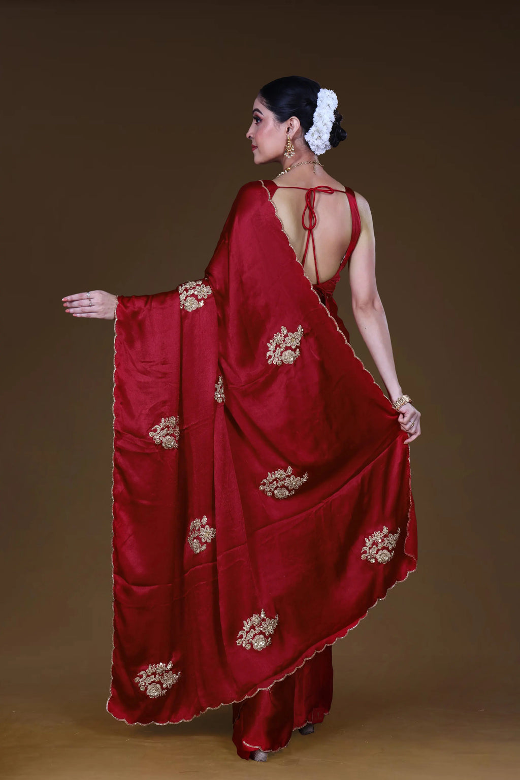 Red Crepe Satin Saree With Blouse Piece