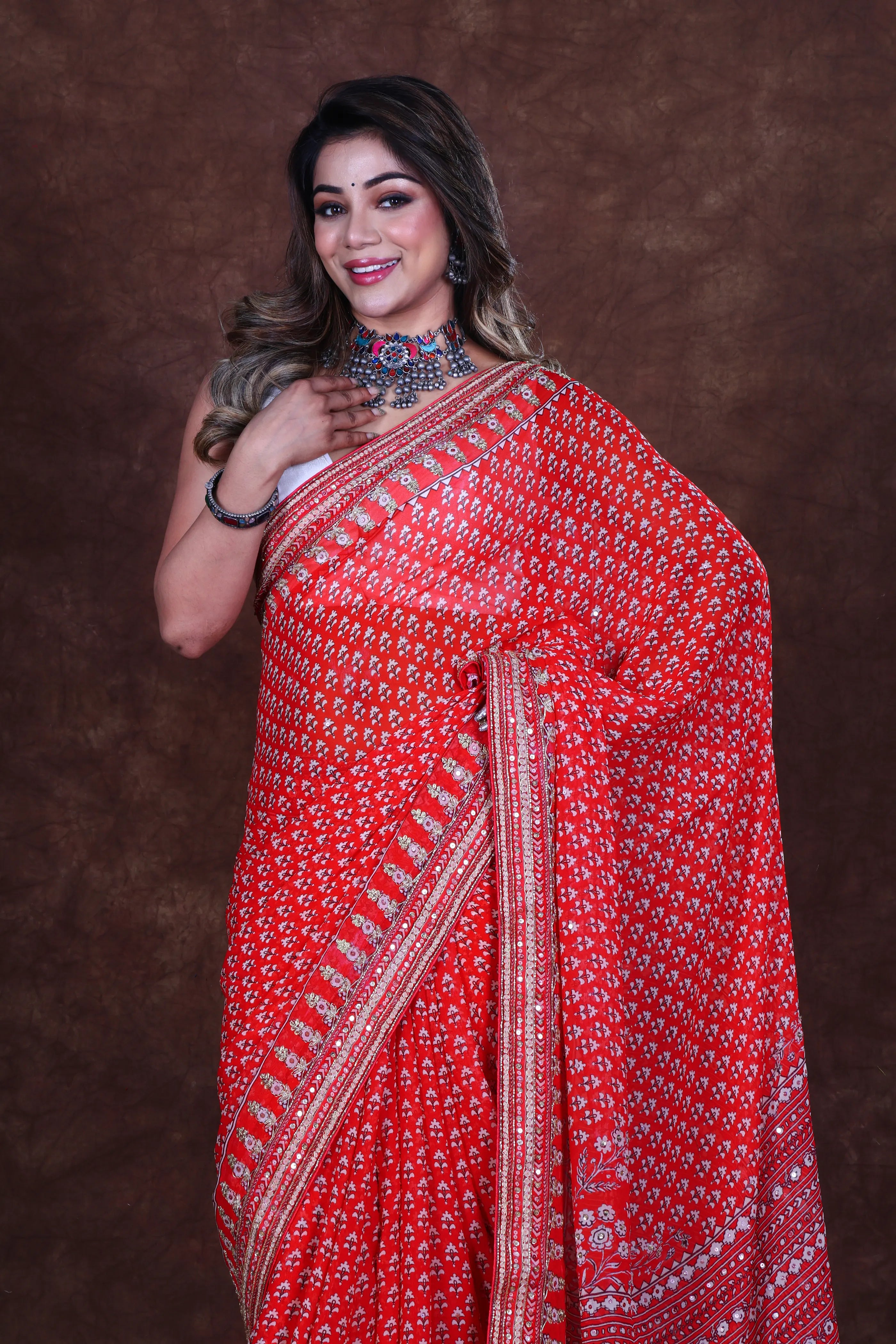 Rouge Chiffon Saree With Blouse Piece