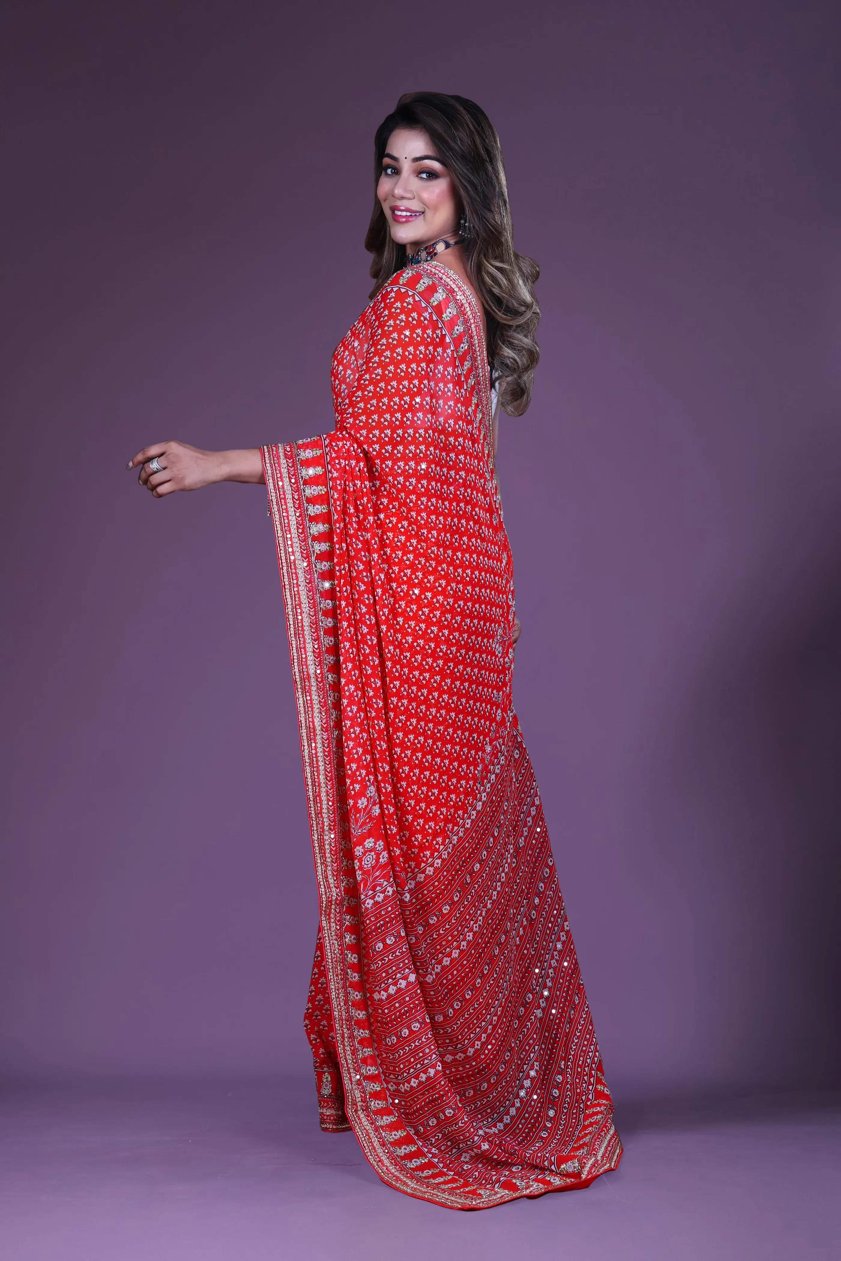 Rouge Chiffon Saree With Blouse Piece