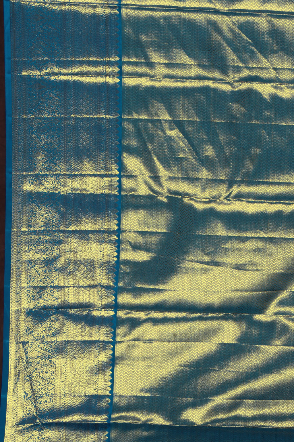 Gold & Rama Green Tissue Kanjivaram Saree With Blouse Piece