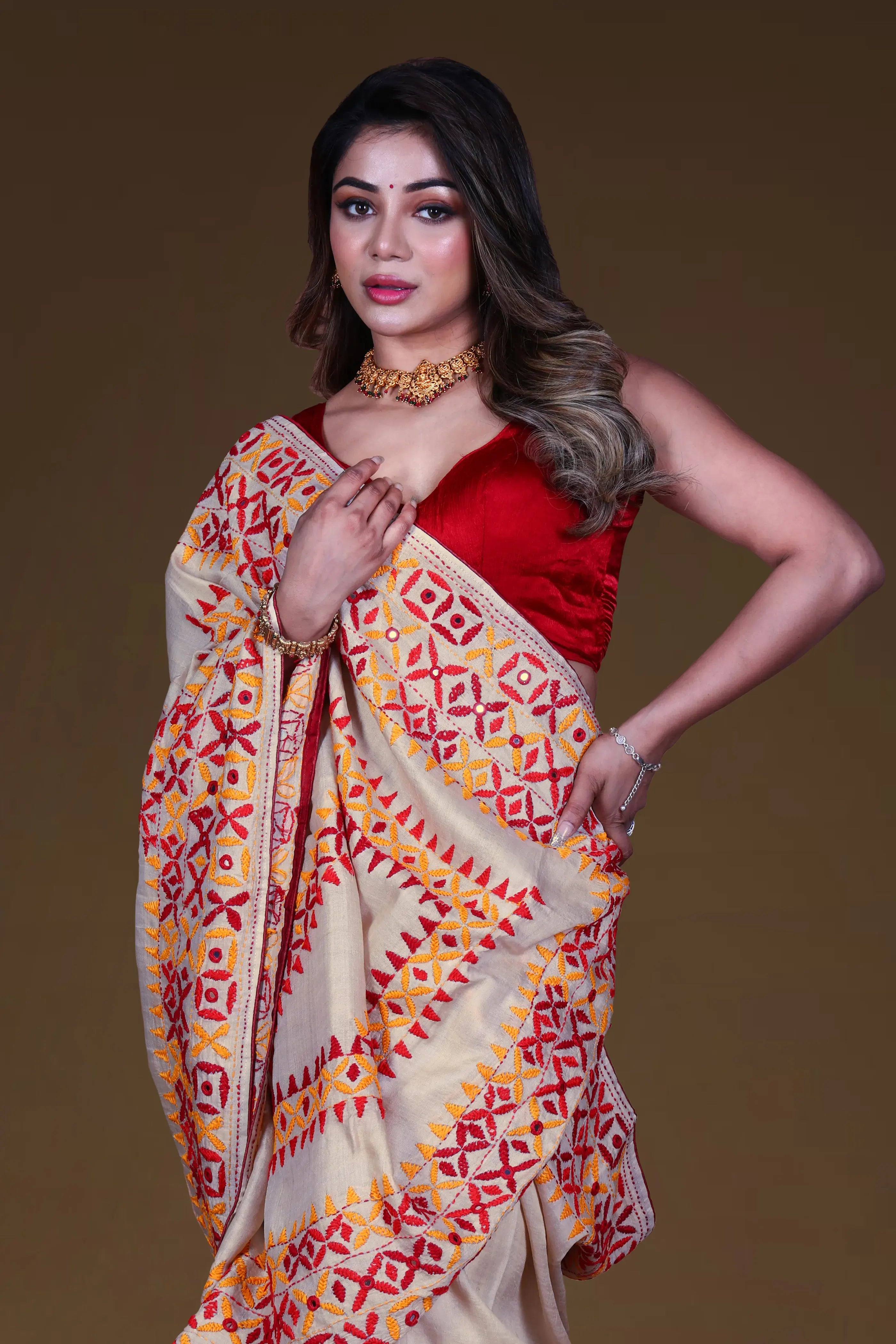 Cream Tussar Kathiyawadi Saree With Blouse Piece