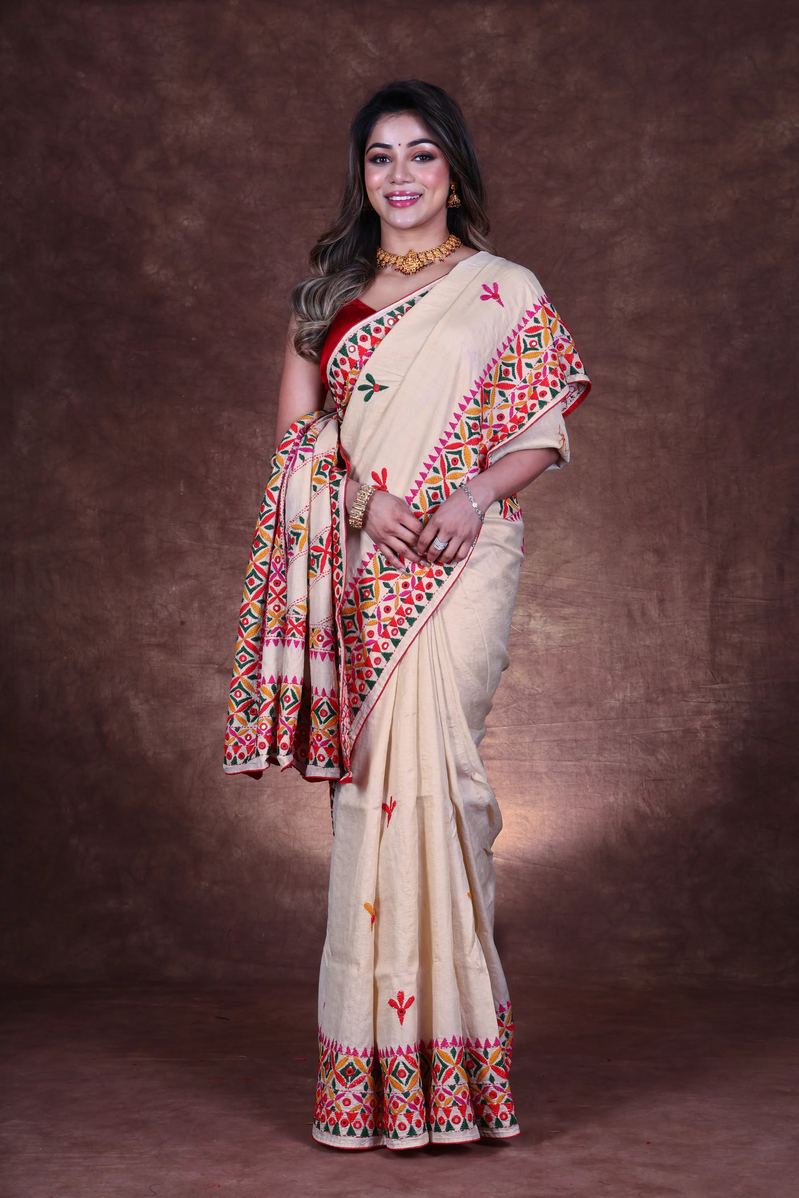 Cream Tussar Kathiyawadi Saree With Blouse Piece