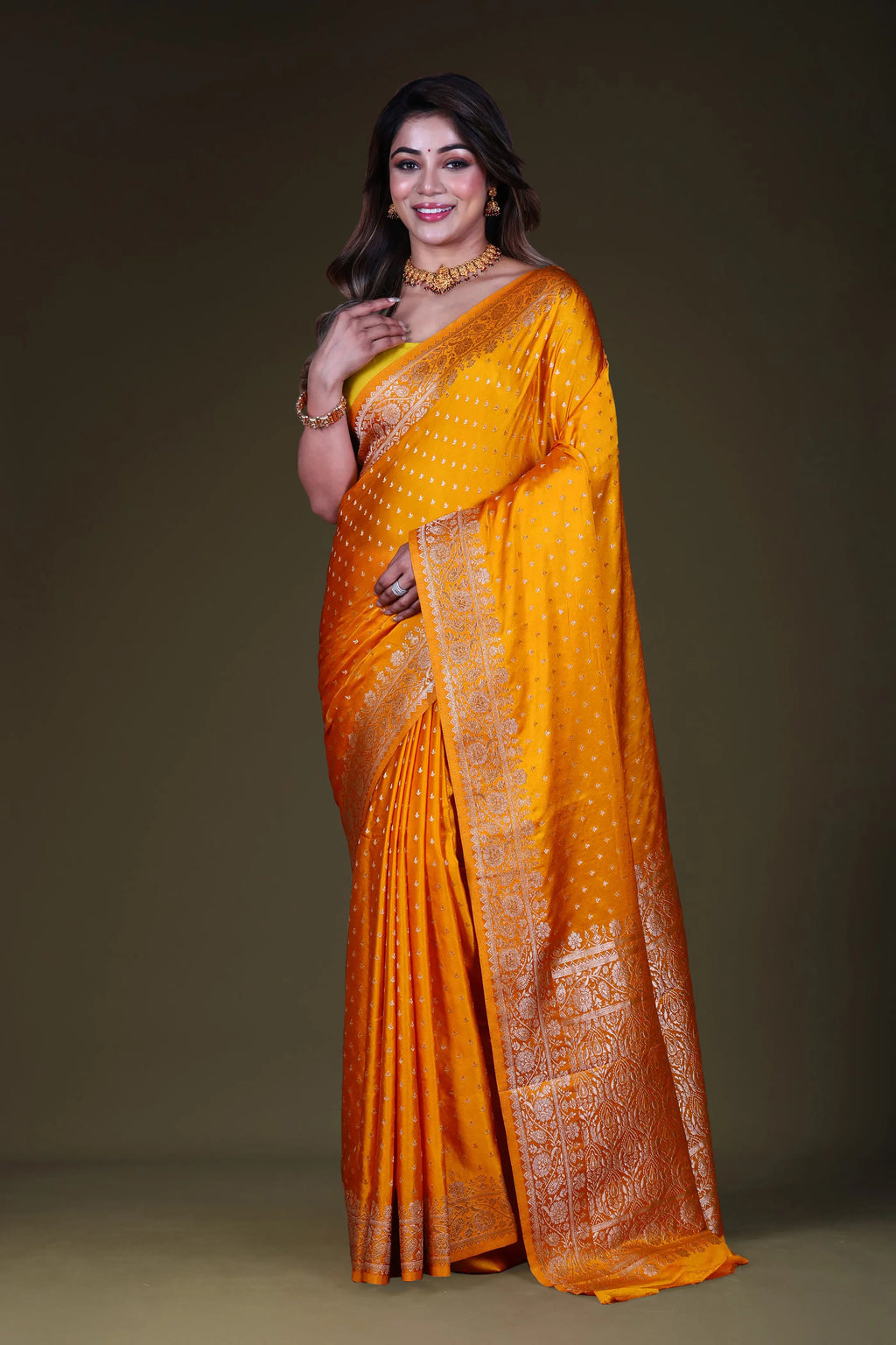 Mango Yellow Blended Crepe Banarasi Saree With Blouse Piece