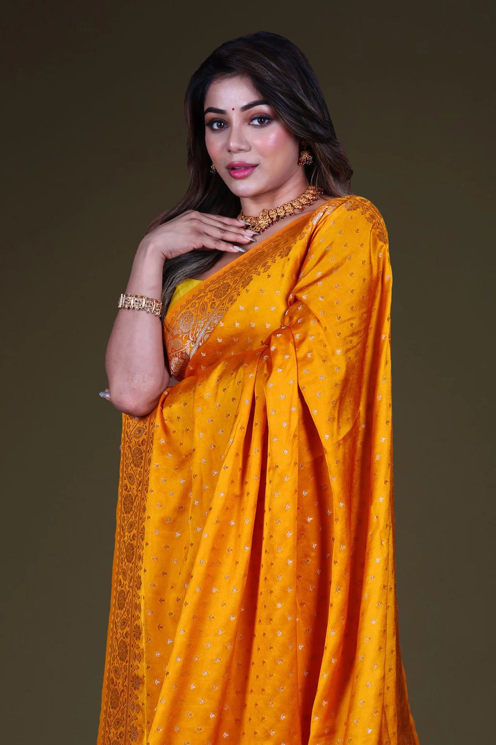 Mango Yellow Blended Crepe Banarasi Saree With Blouse Piece
