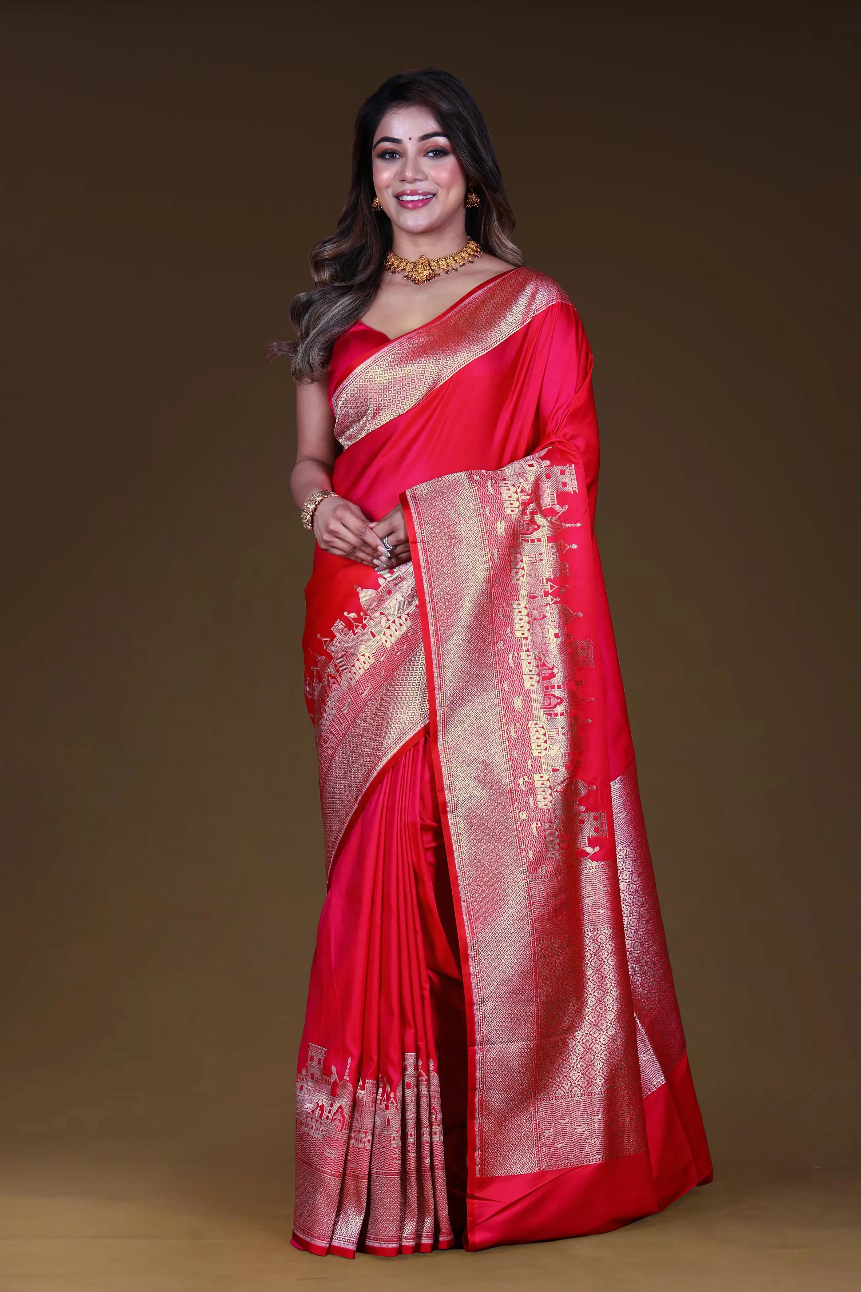 Rani Semi Ghat Katan Banarasi Saree With Blouse Piece