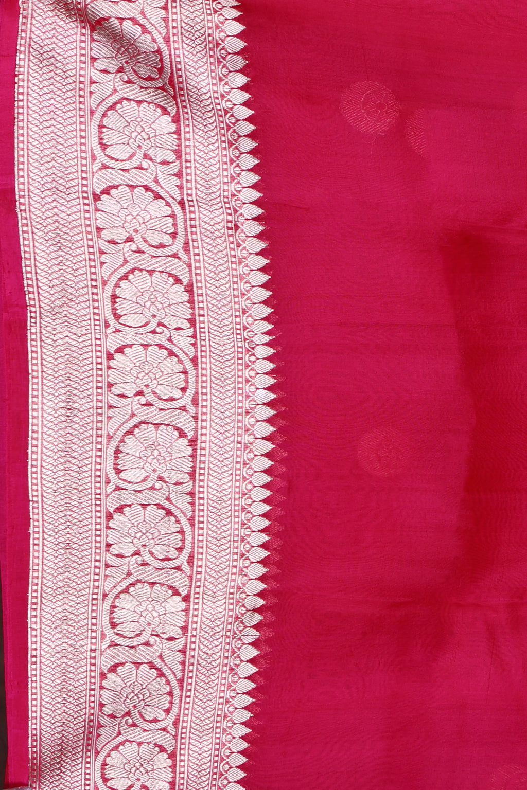 Rani Kora Banarasi Saree With Blouse Piece