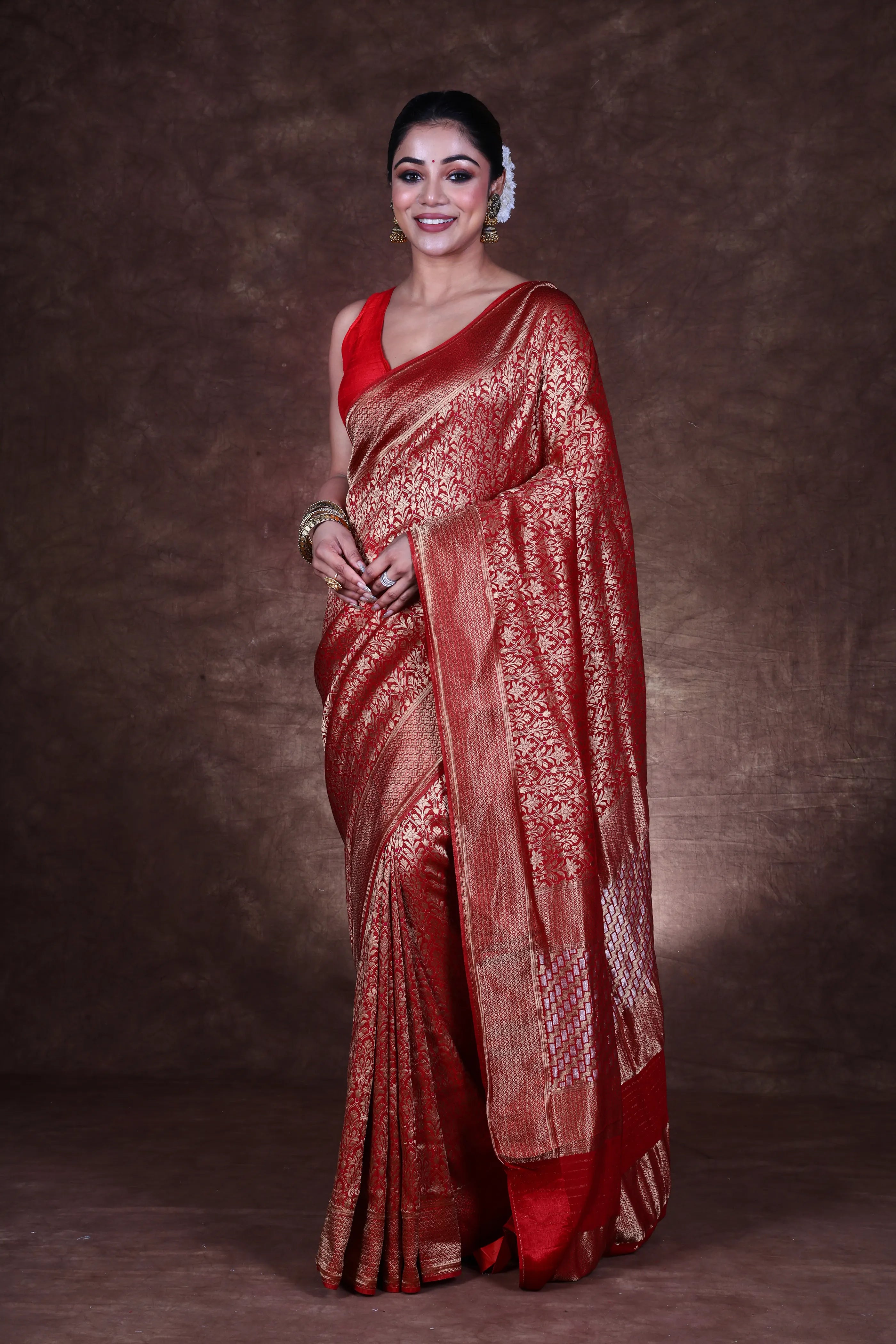 Reddish Maroon Semi Mashru Banarasi Saree With Blouse Piece