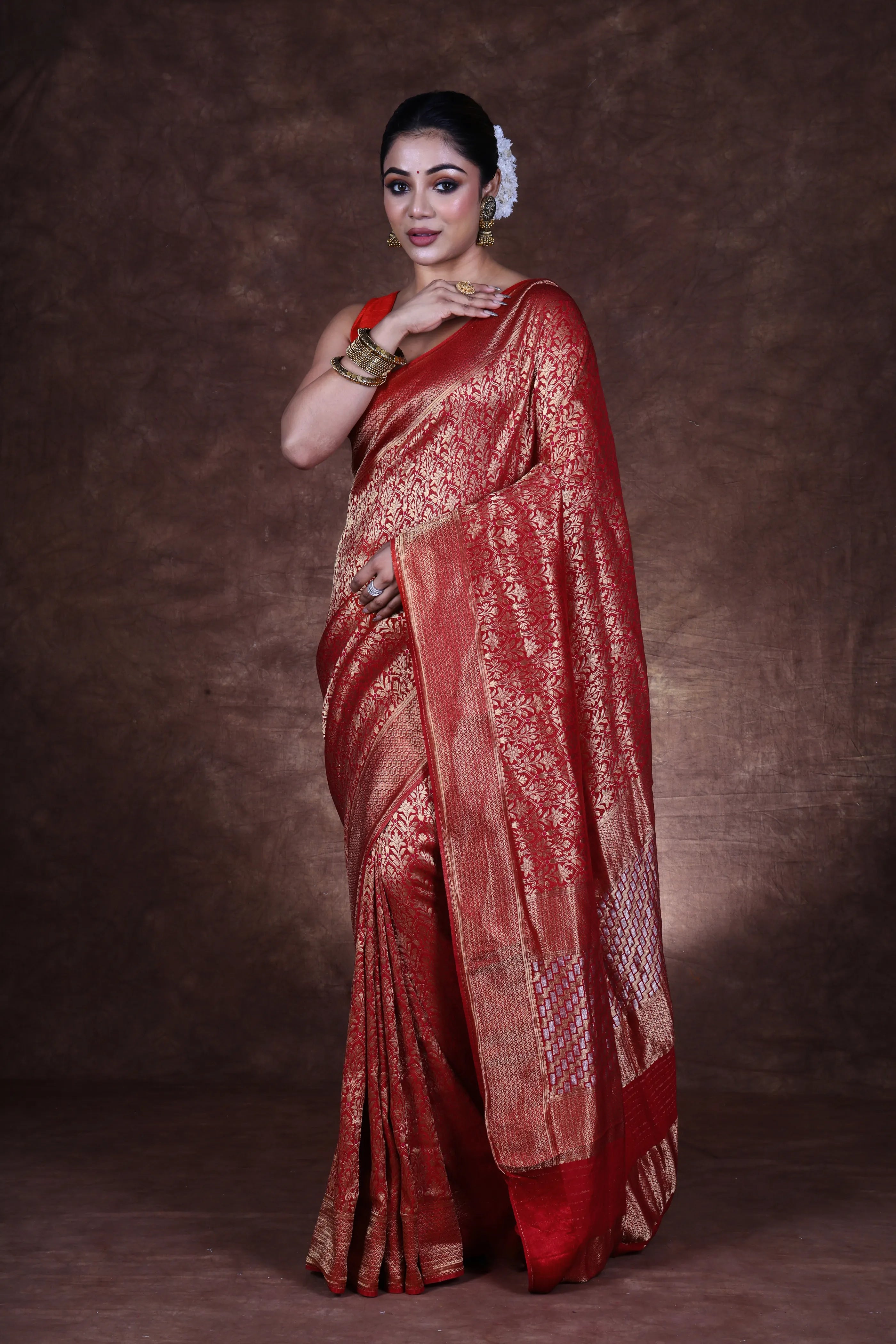 Reddish Maroon Semi Mashru Banarasi Saree With Blouse Piece