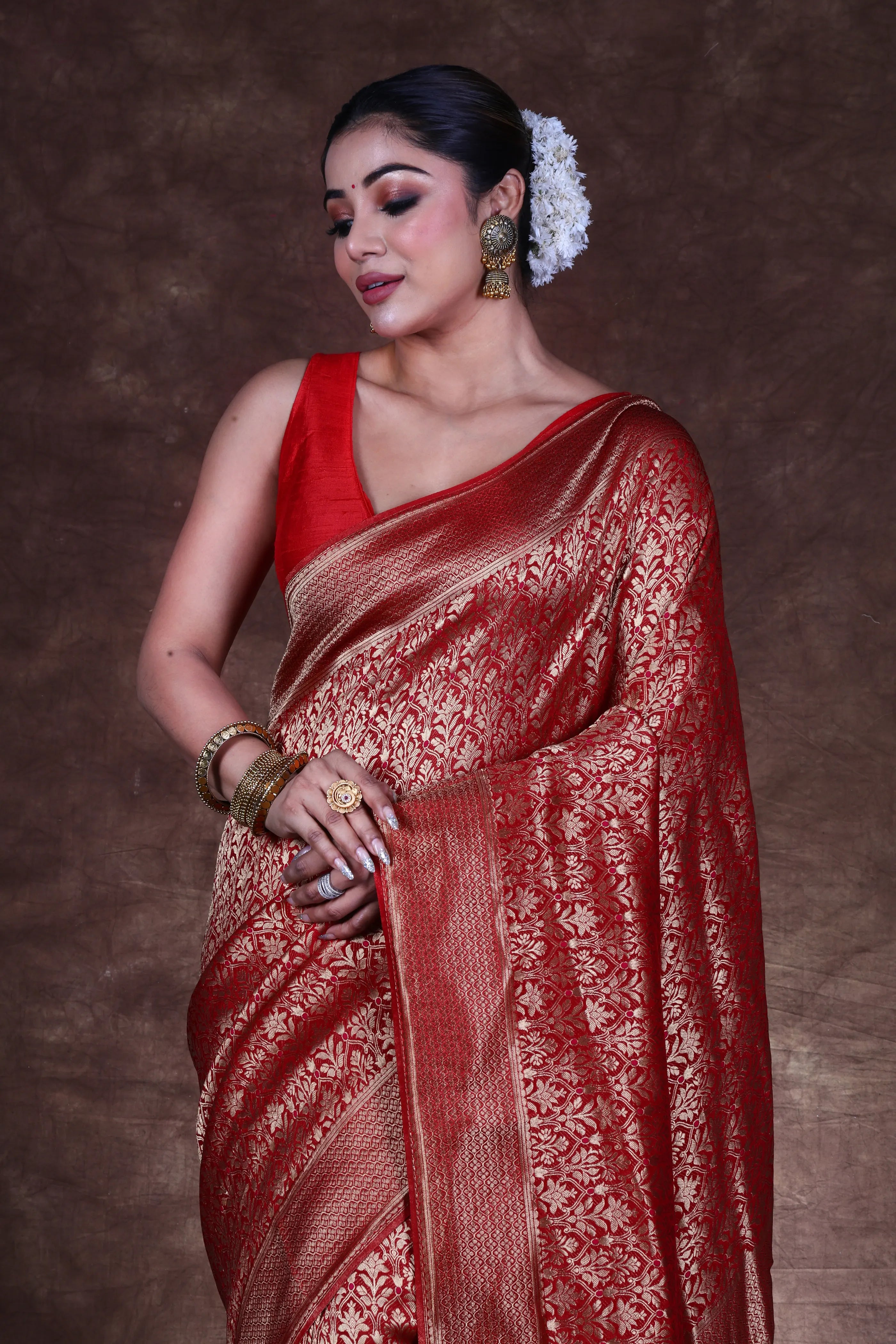 Reddish Maroon Semi Mashru Banarasi Saree With Blouse Piece
