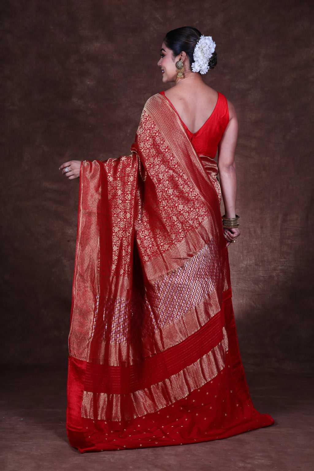 Reddish Maroon Semi Mashru Banarasi Saree With Blouse Piece