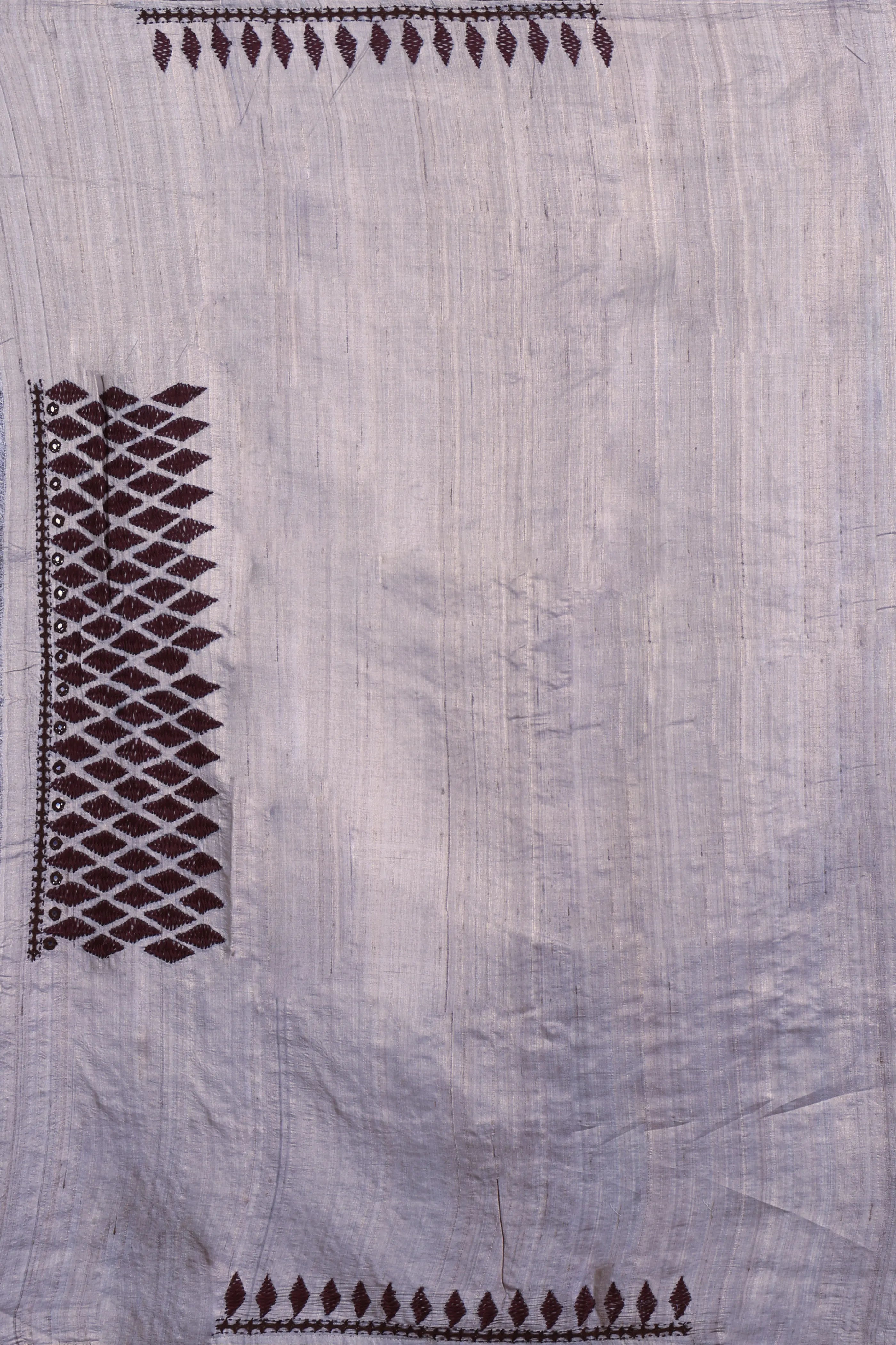 Beige Tussar Kathiyawadi Saree With Blouse Piece