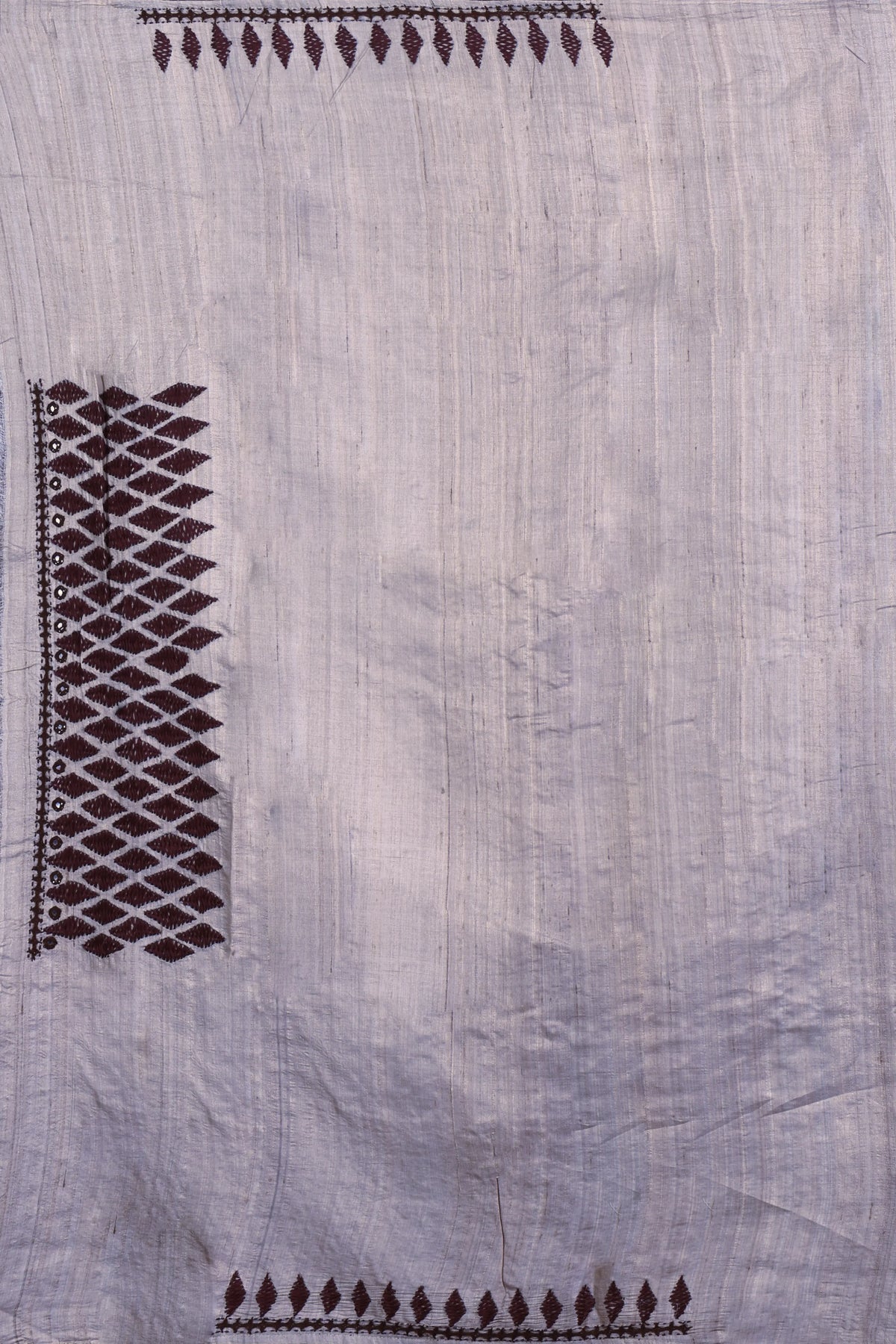 Beige Tussar Kathiyawadi Saree With Blouse Piece