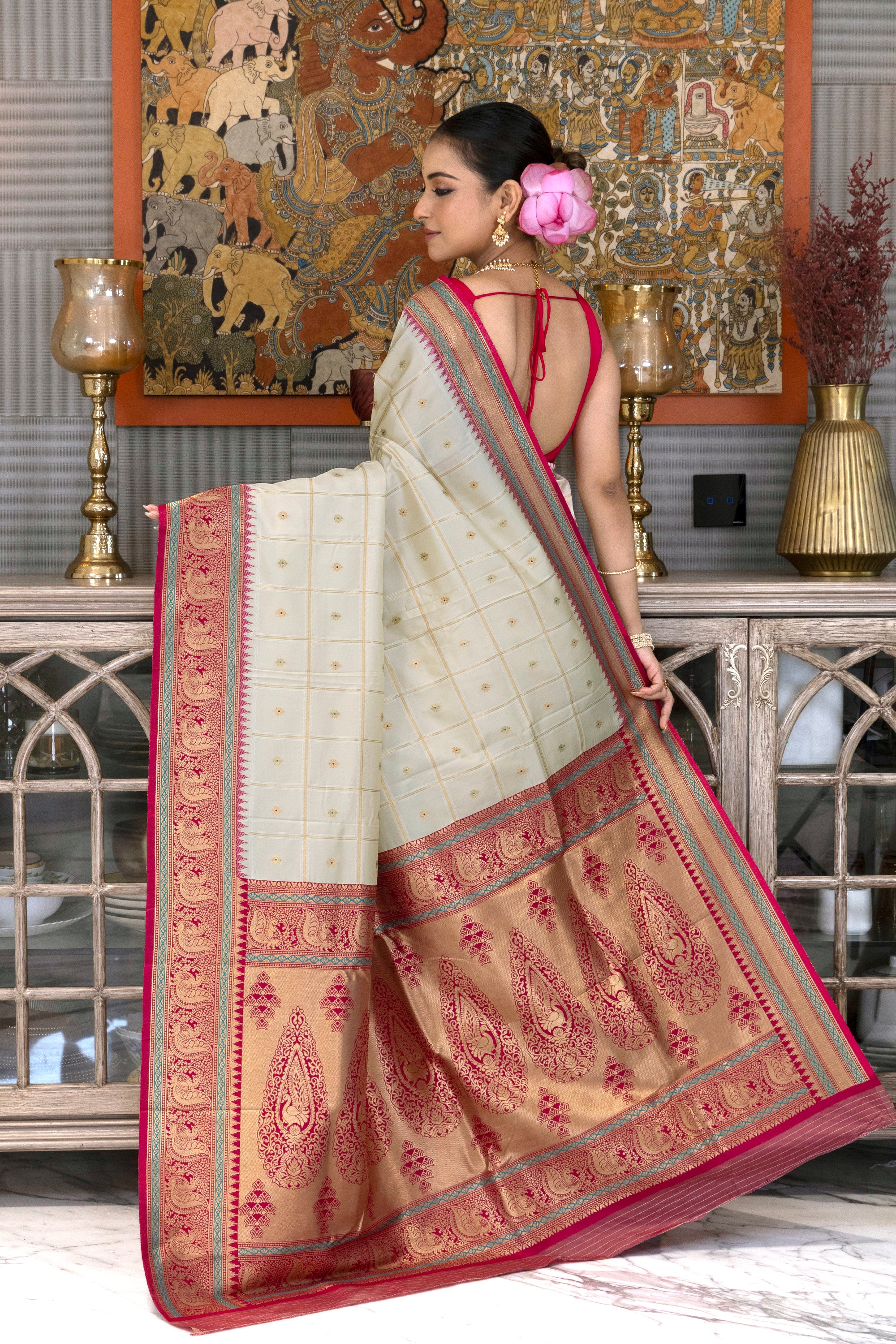 Semi Kanjivaram