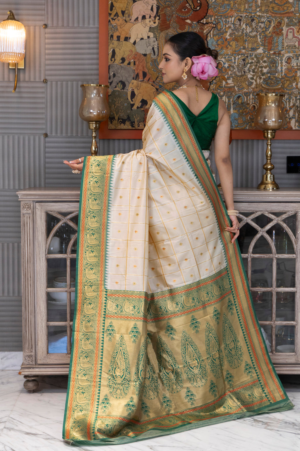 Semi Kanjivaram