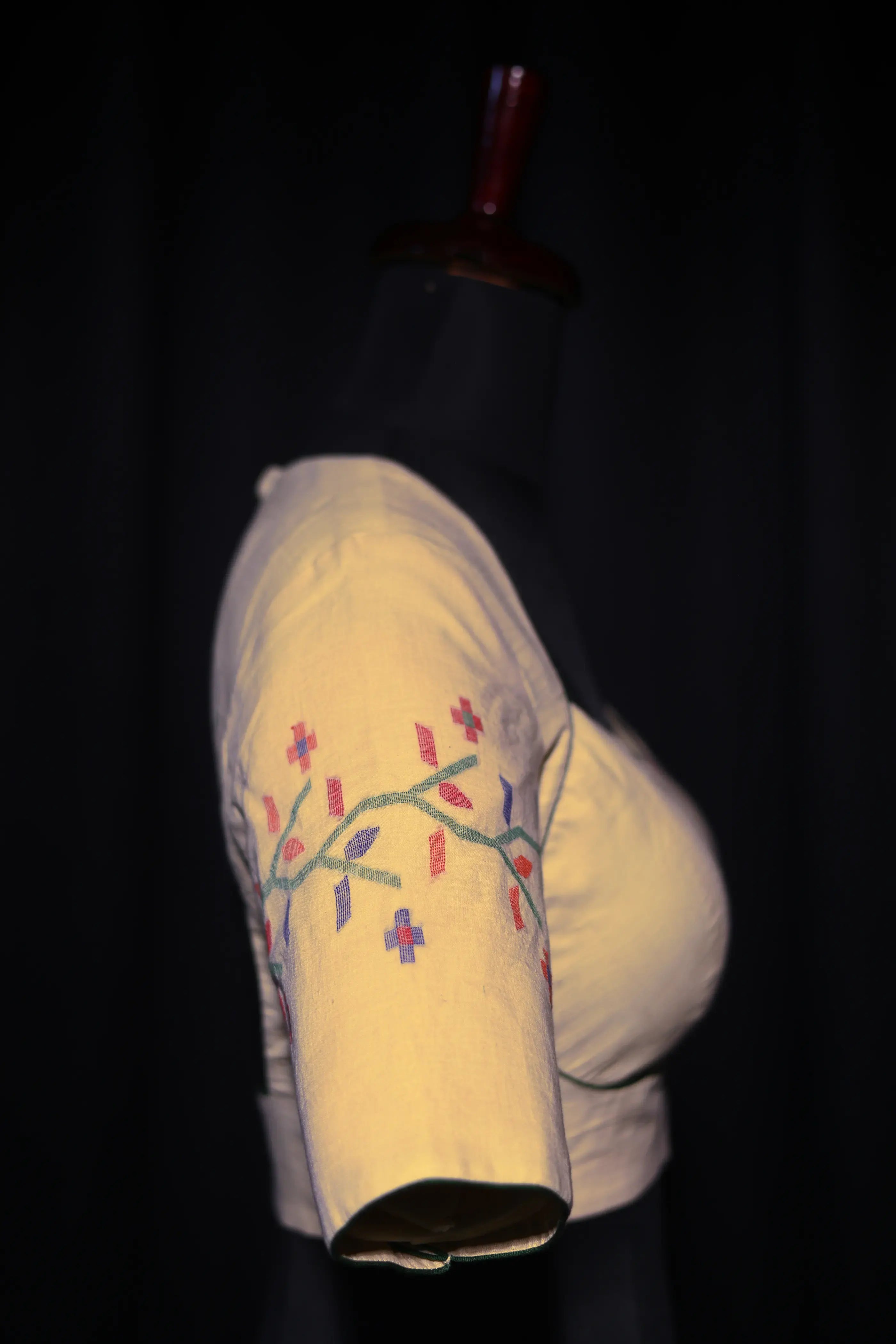 Cream Cotton Blouse For Women Jamdani Style Weddingwear