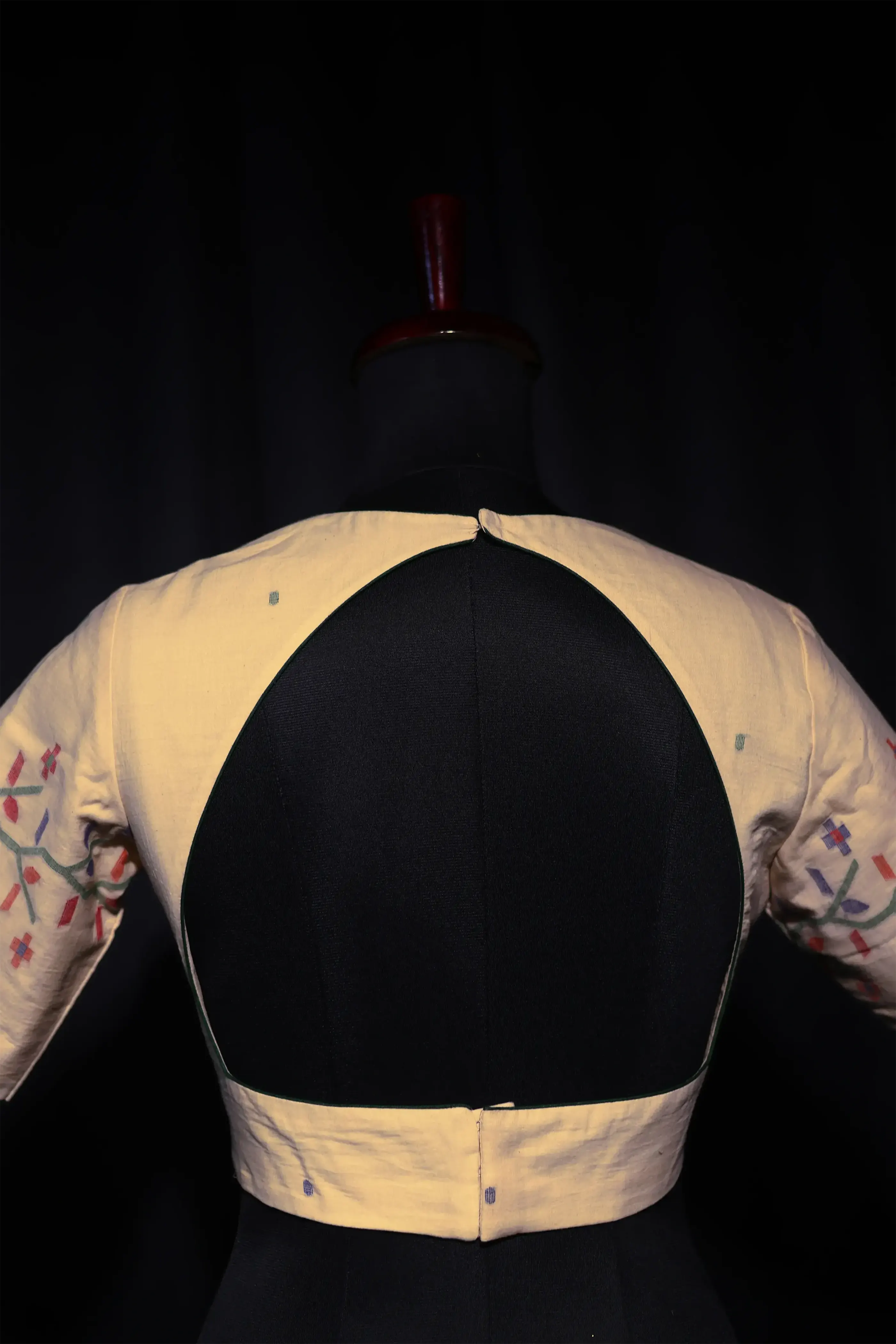 Cream Cotton Blouse For Women Jamdani Style Weddingwear