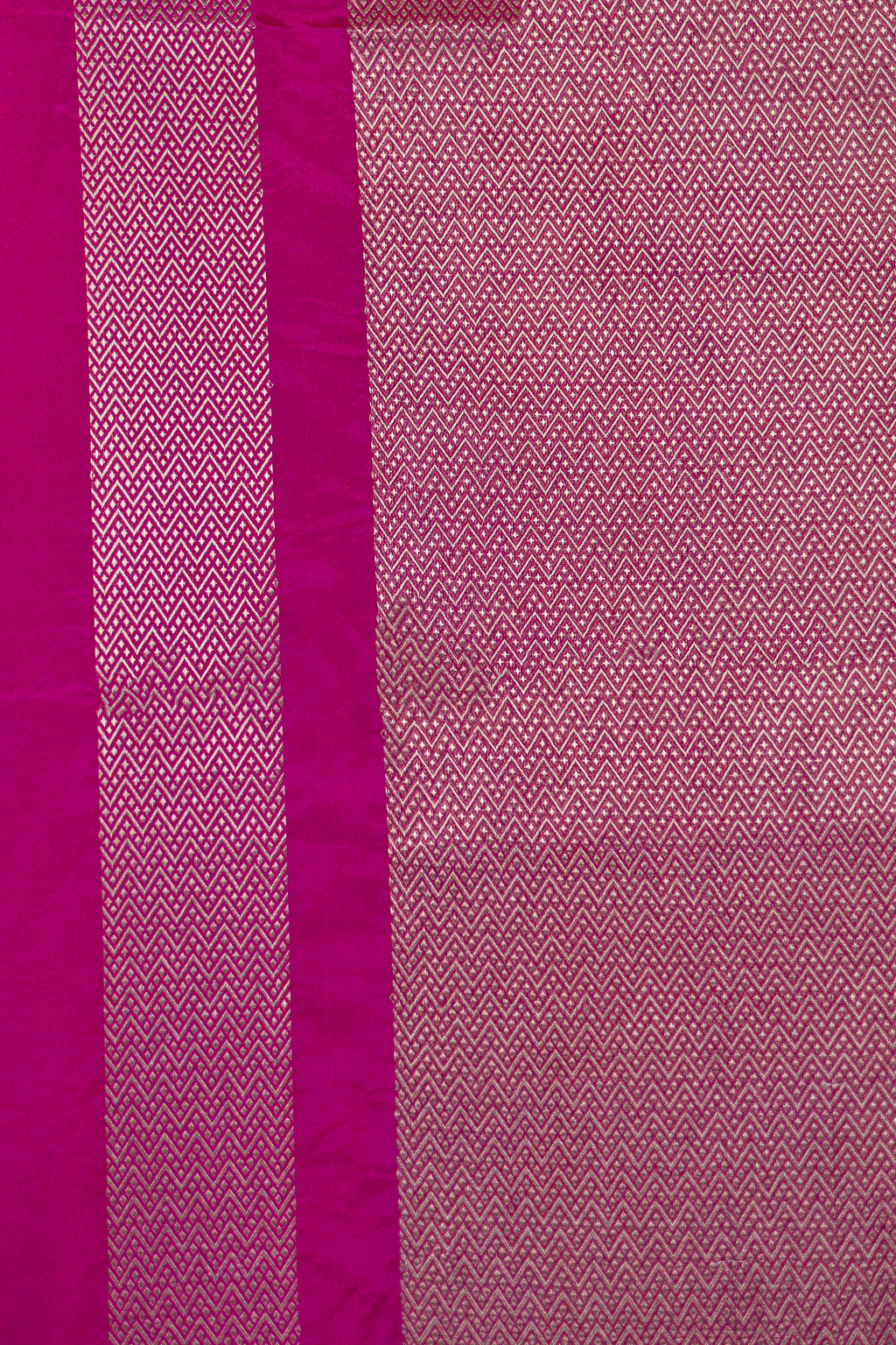 Semi Kora Banarasi