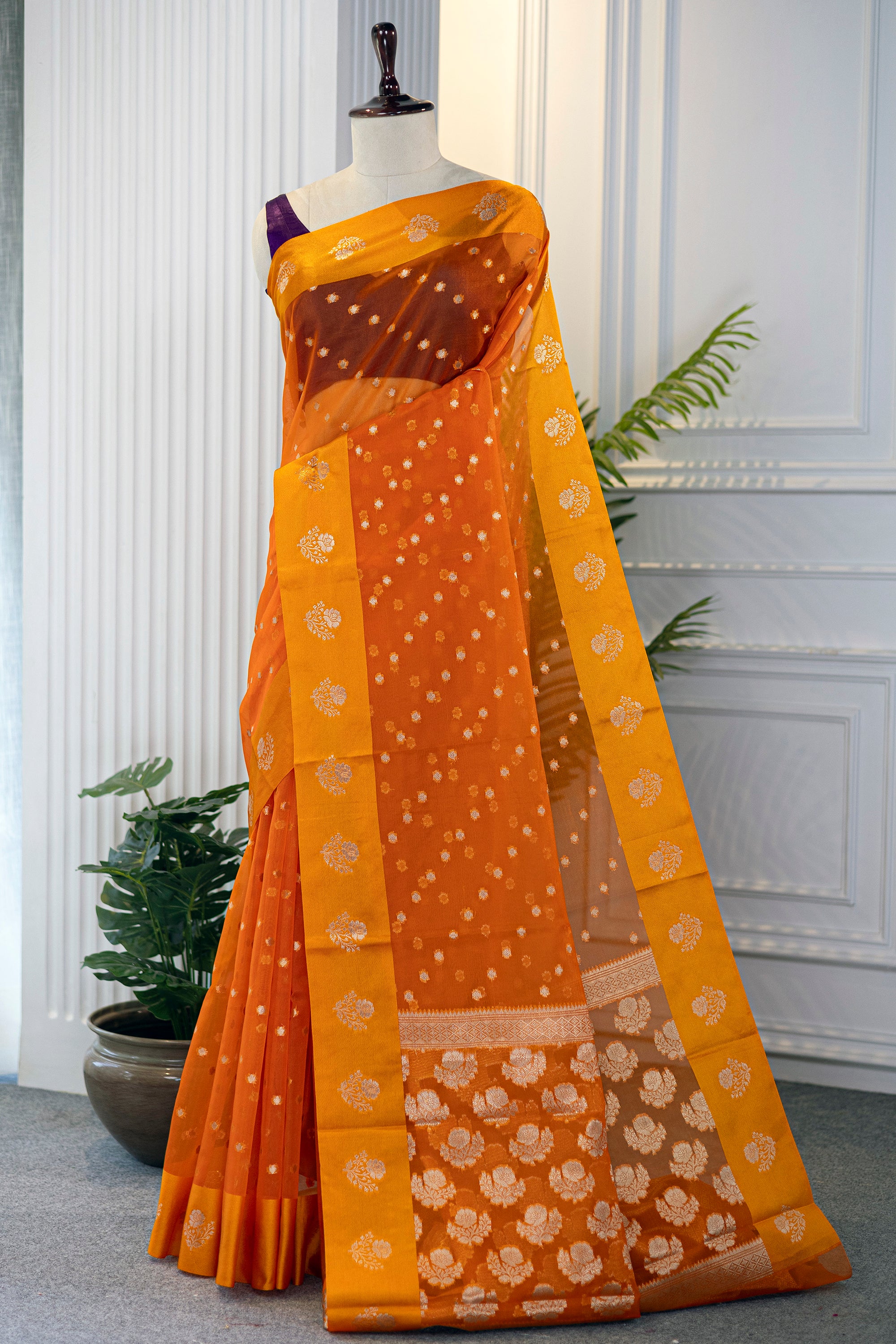 Semi Kora Banarasi