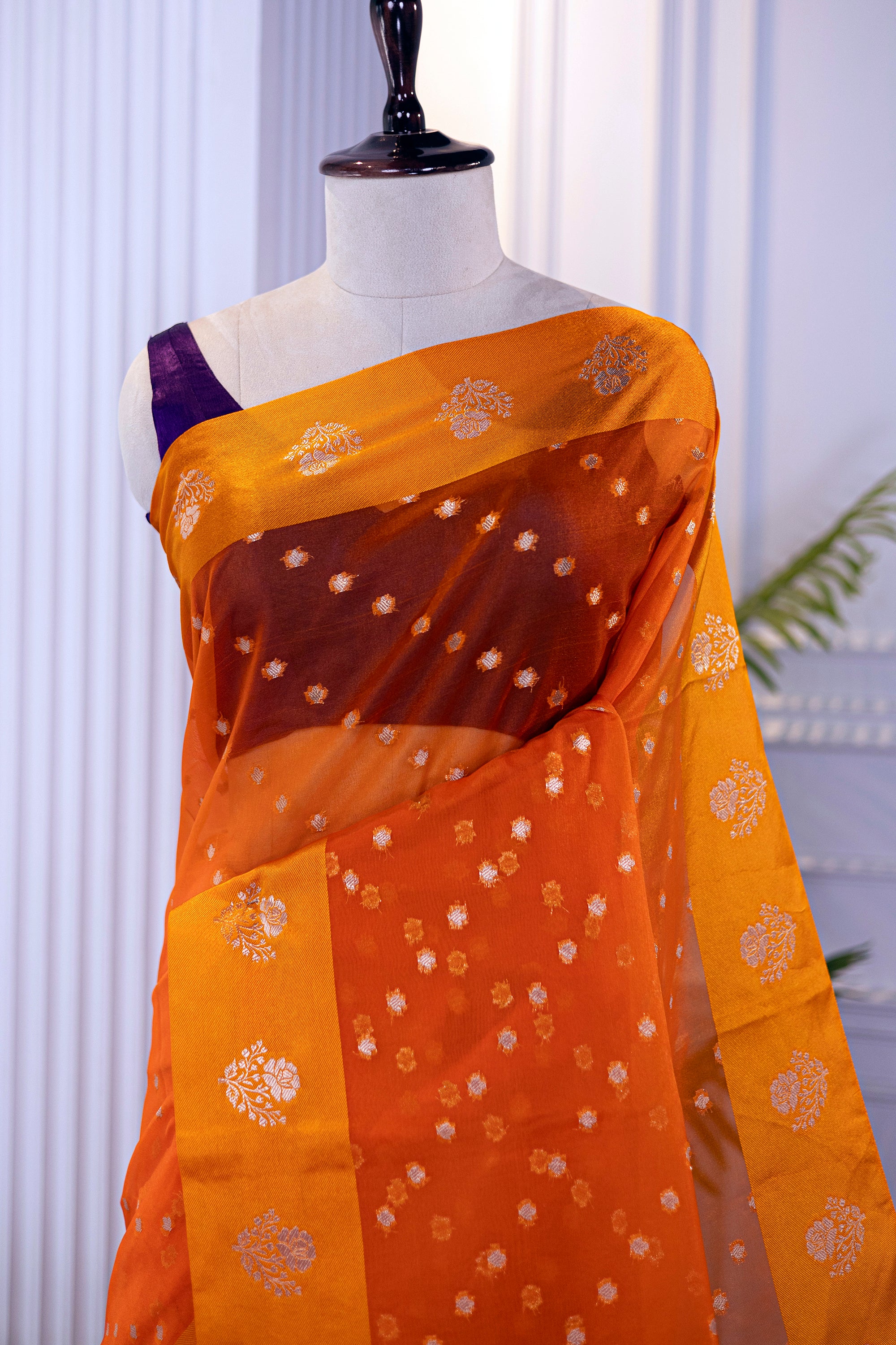 Semi Kora Banarasi