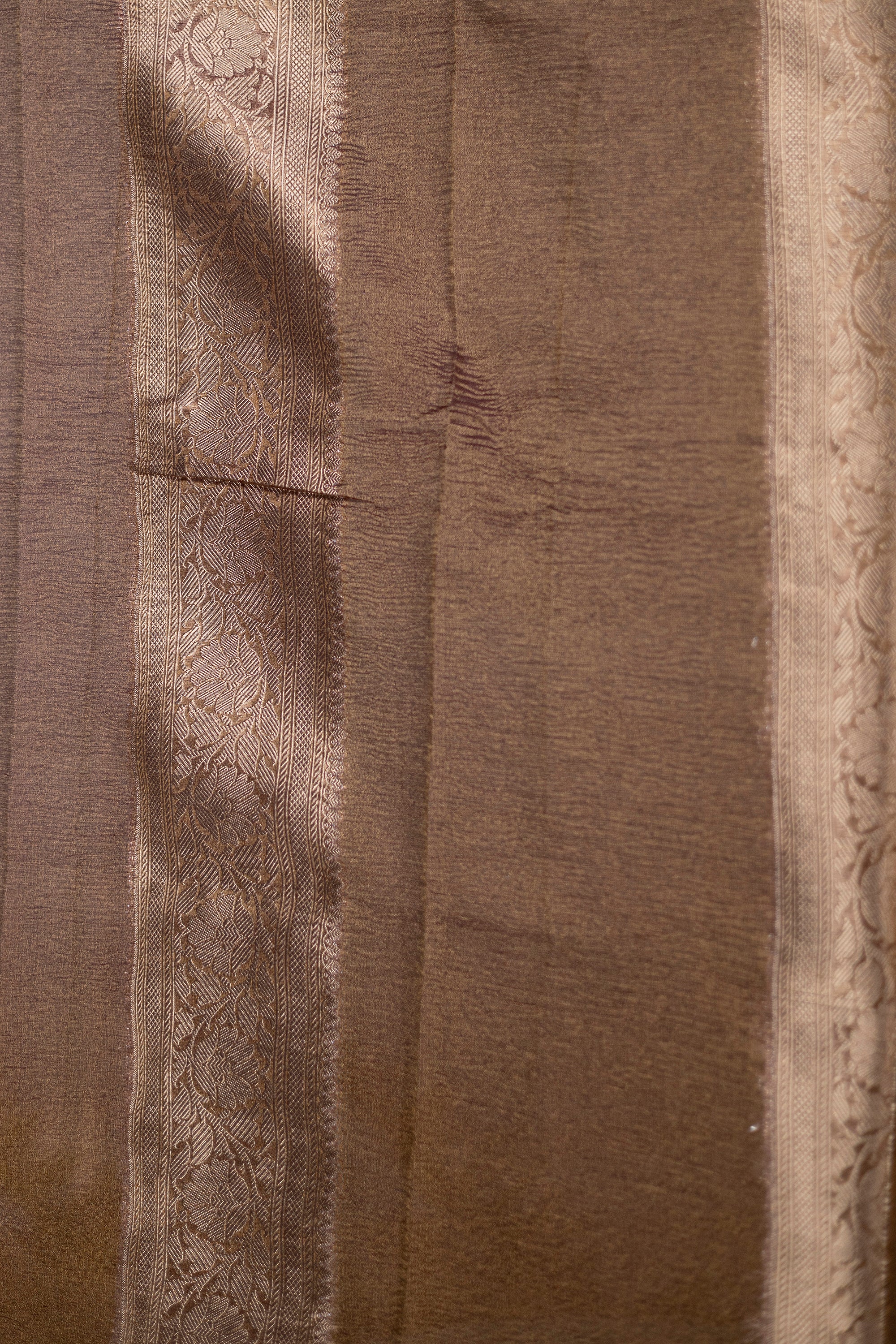 Crush Tissue Banarasi