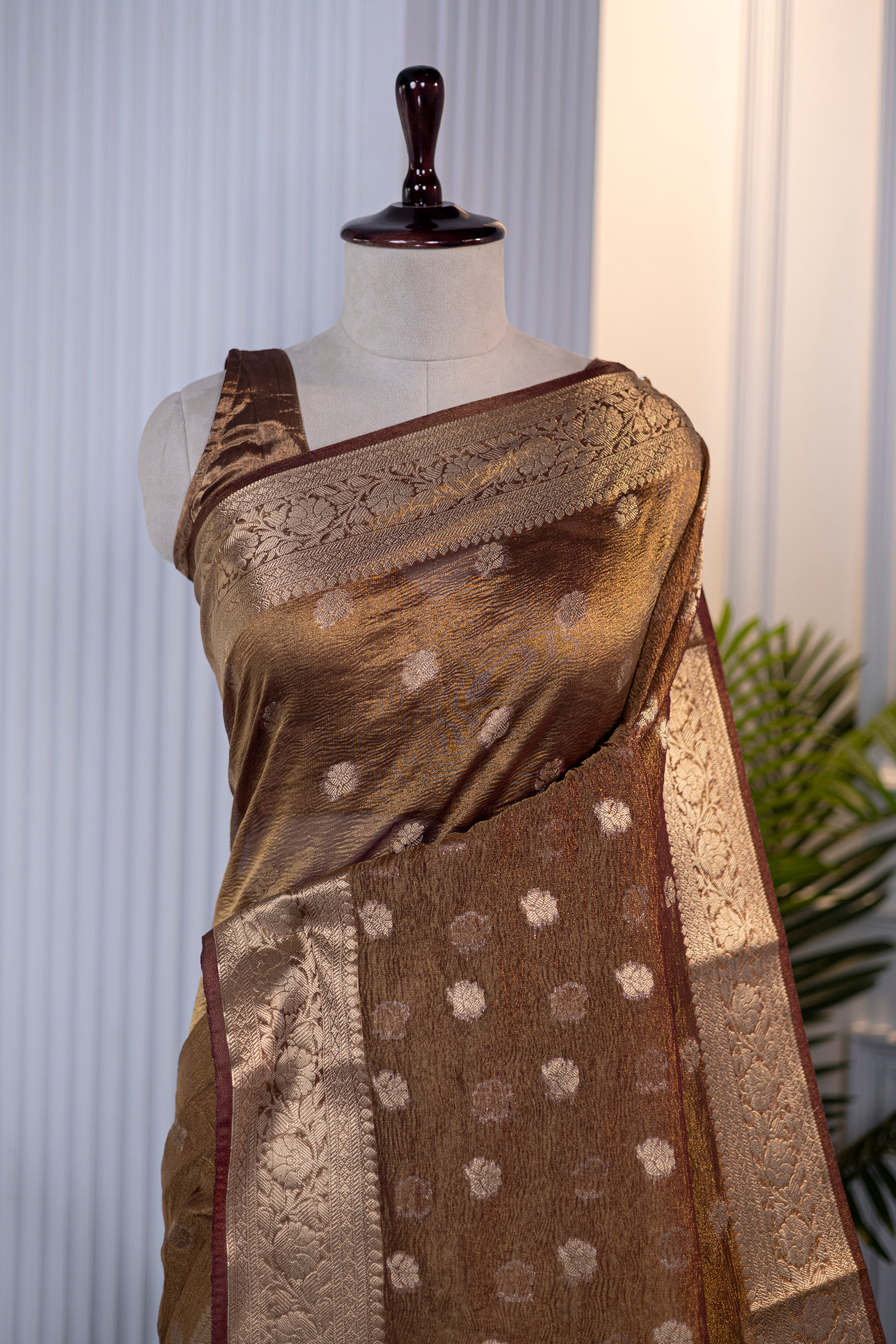 Crush Tissue Banarasi