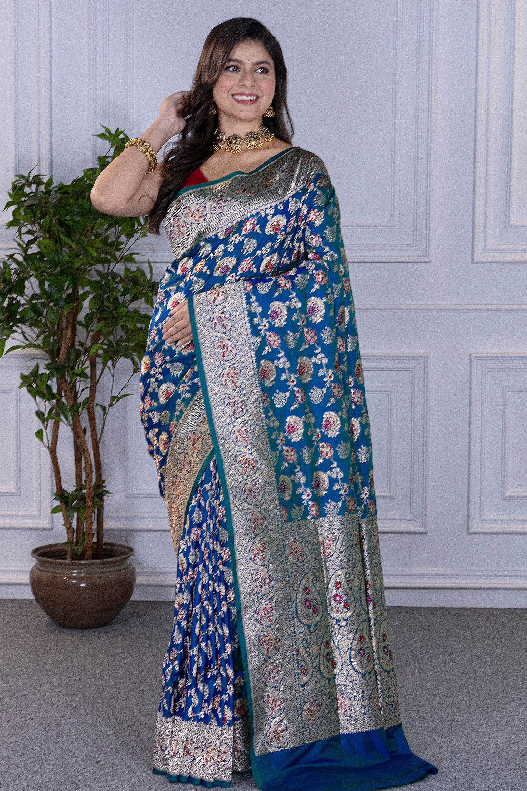 Jaal Meena Katan Banarasi