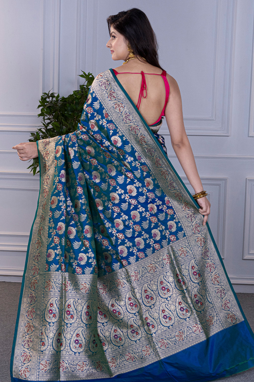 Jaal Meena Katan Banarasi