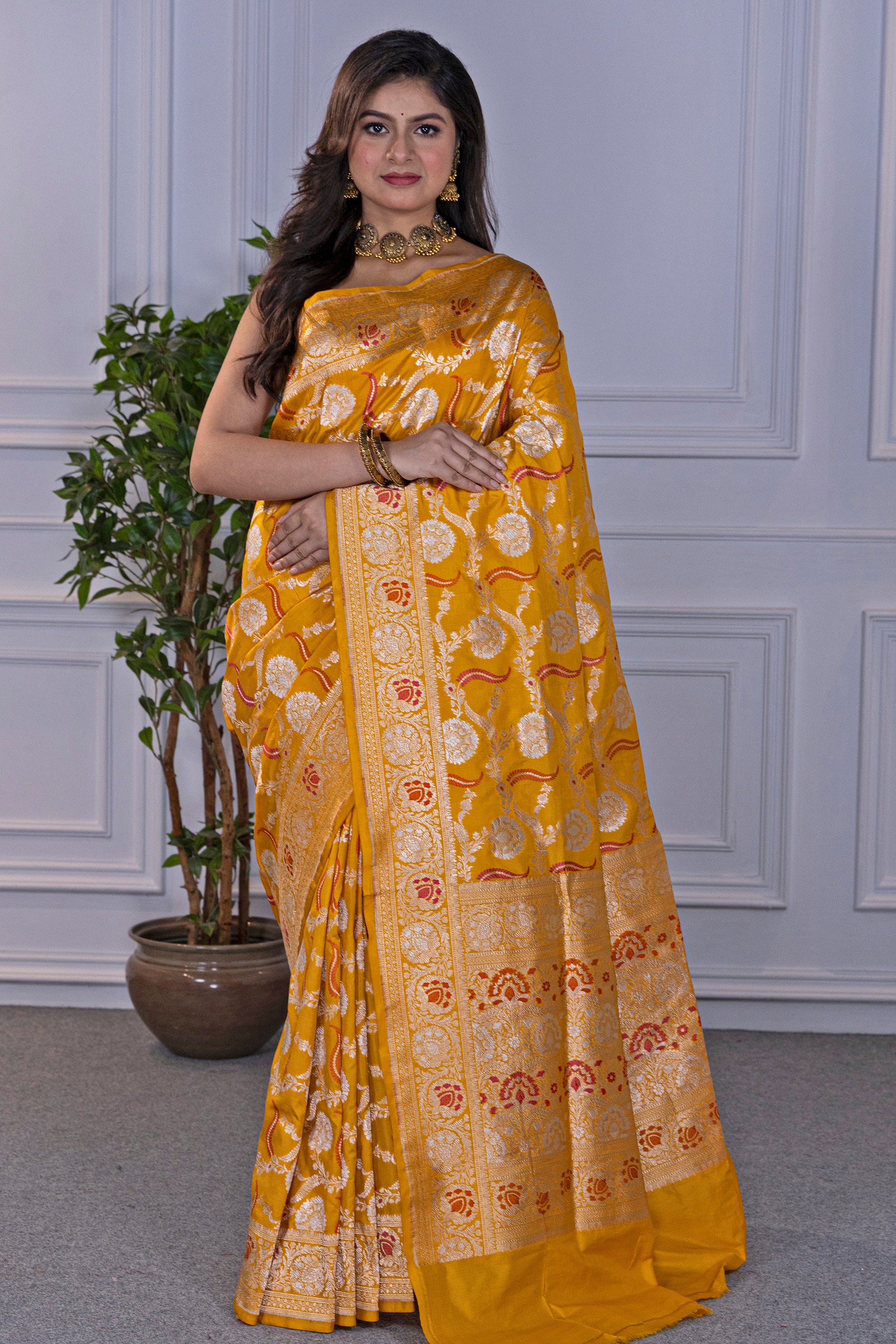 Jaal Meena Katan Banarasi