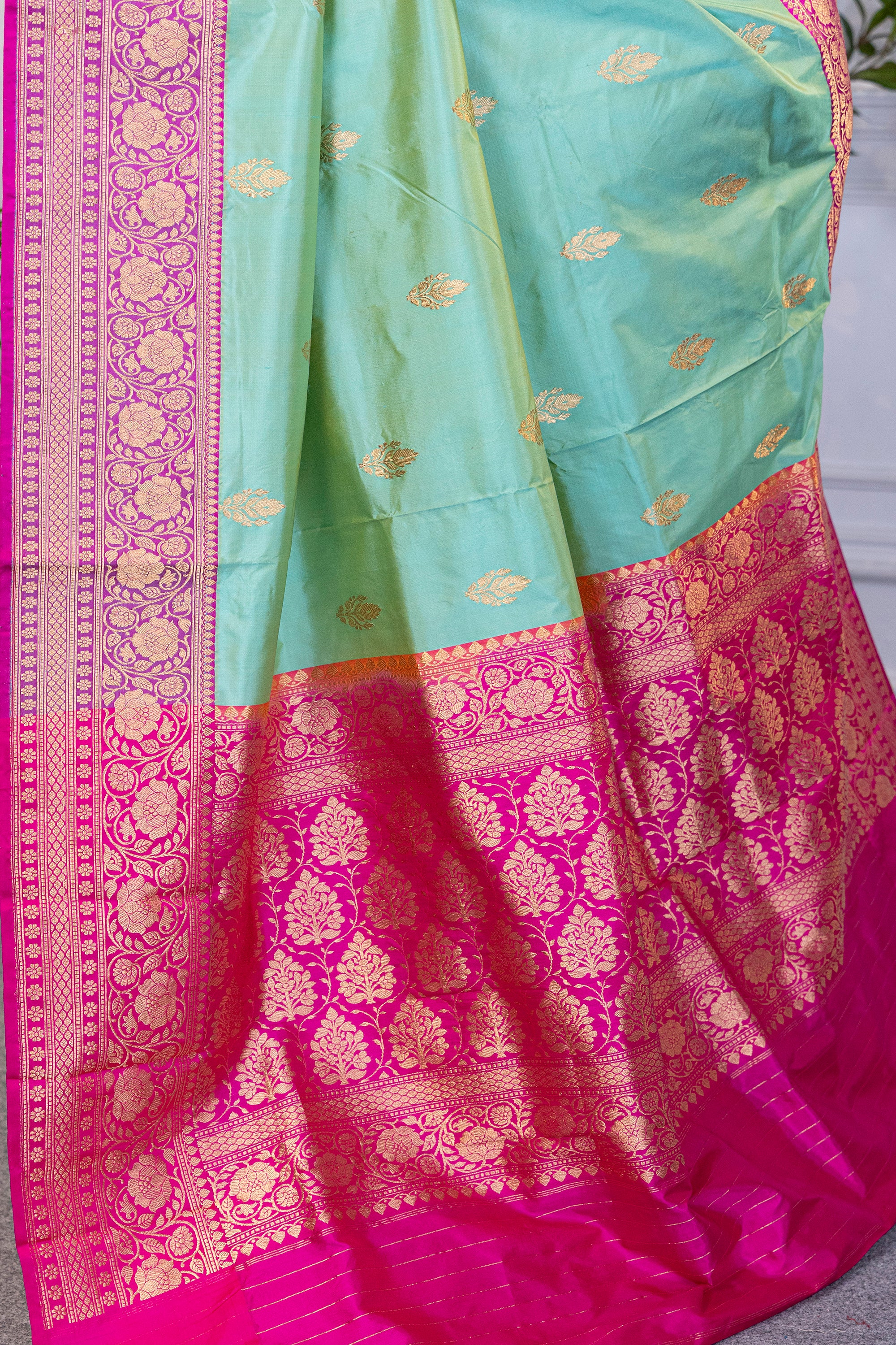 Katan Banarasi