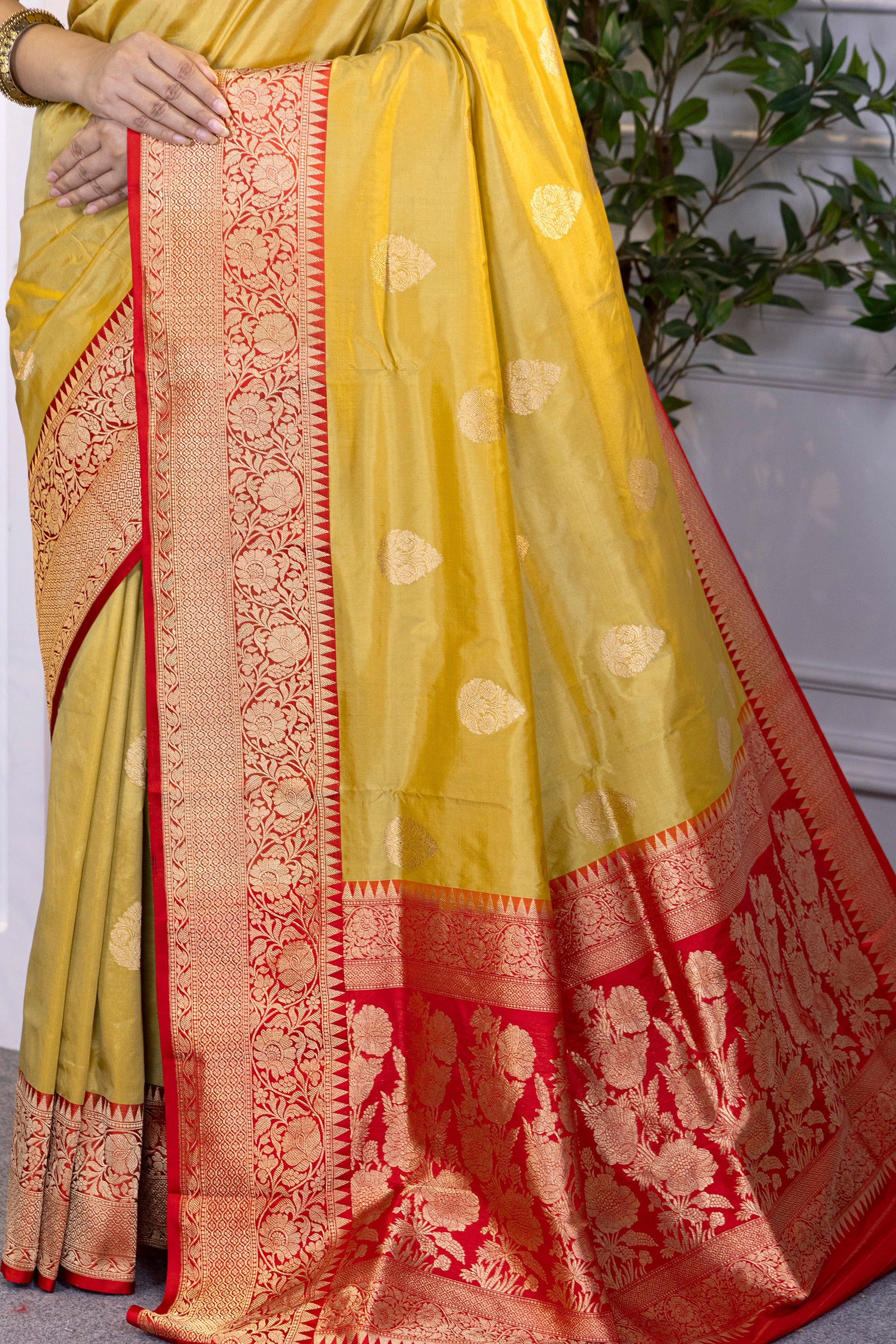 Katan Banarasi