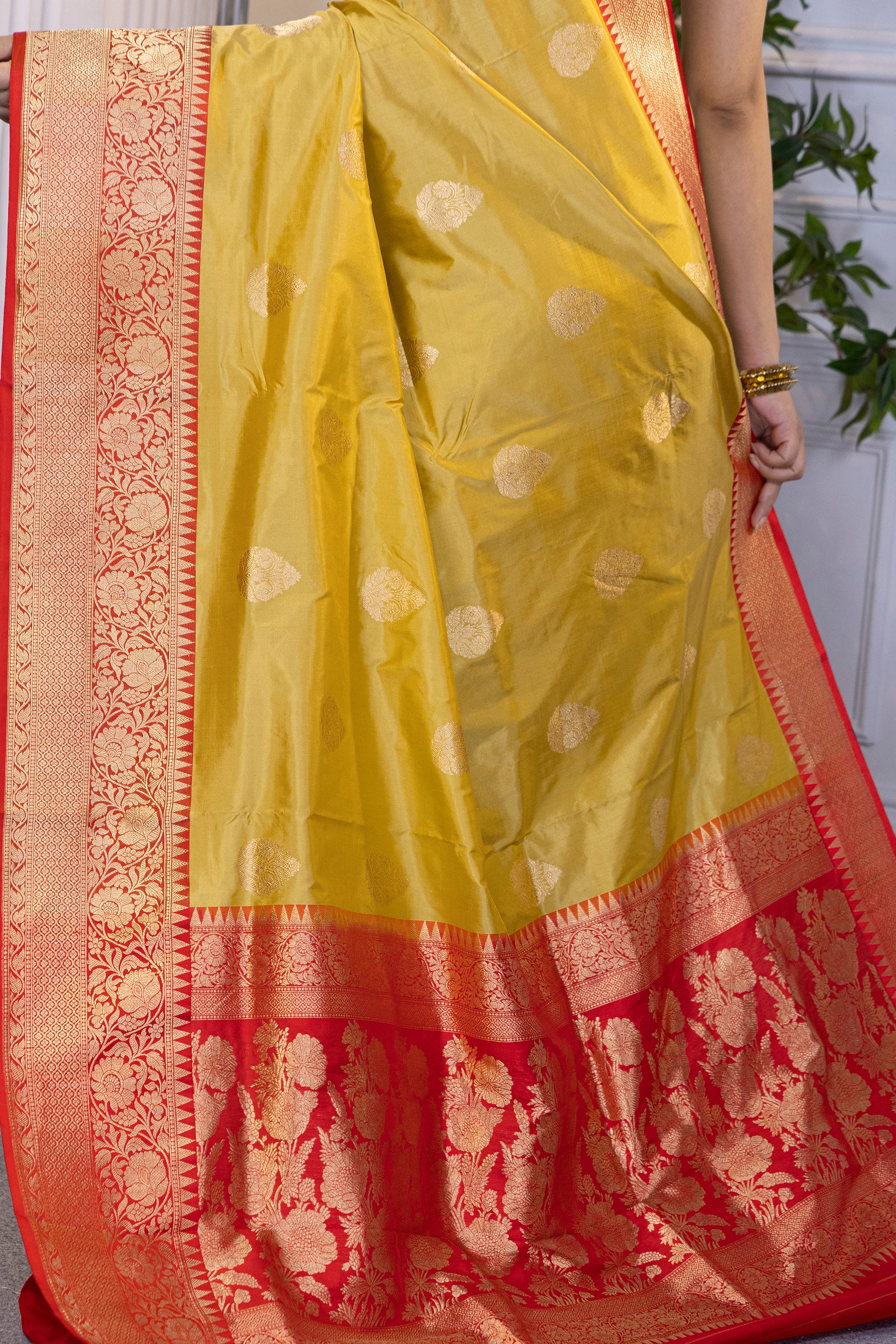 Katan Banarasi