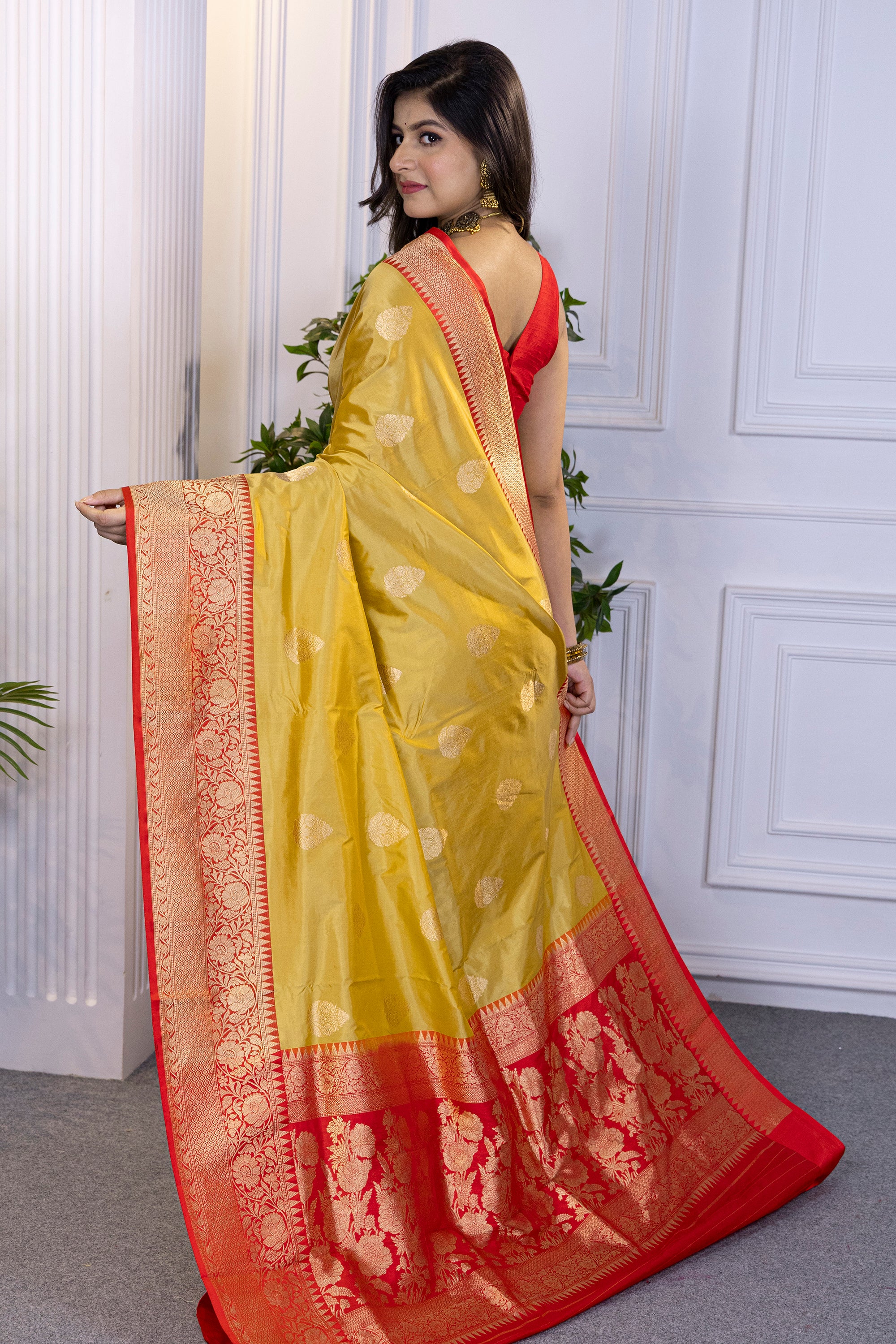 Katan Banarasi