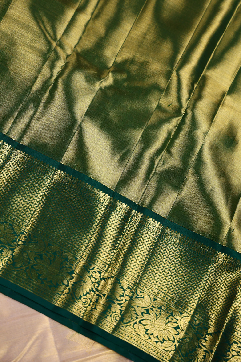 Golden Green Tissue Kanjivaram Saree With Blouse Piece