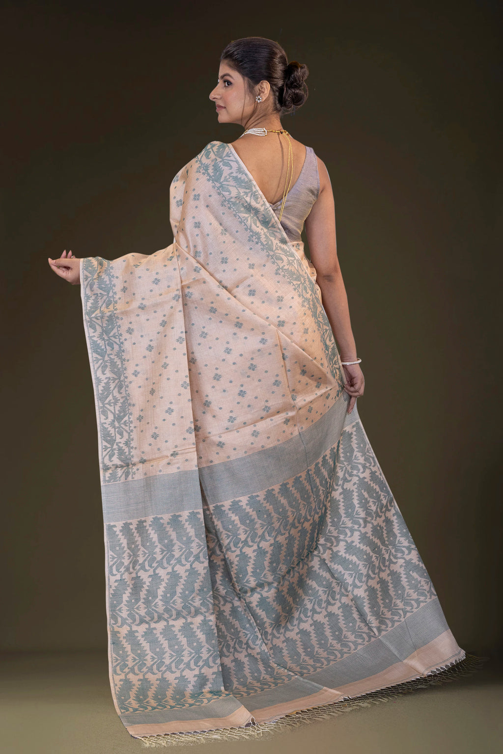 Tussar Jamdani